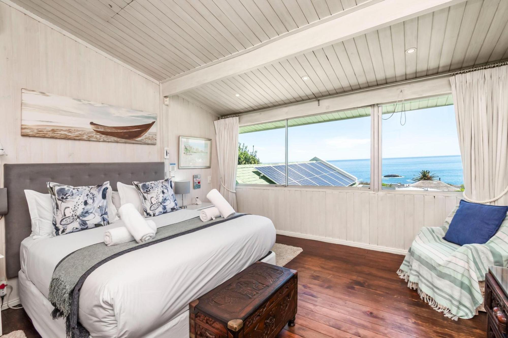 Atlantic Sunsets Camps Bay Villa With Ocean Views *