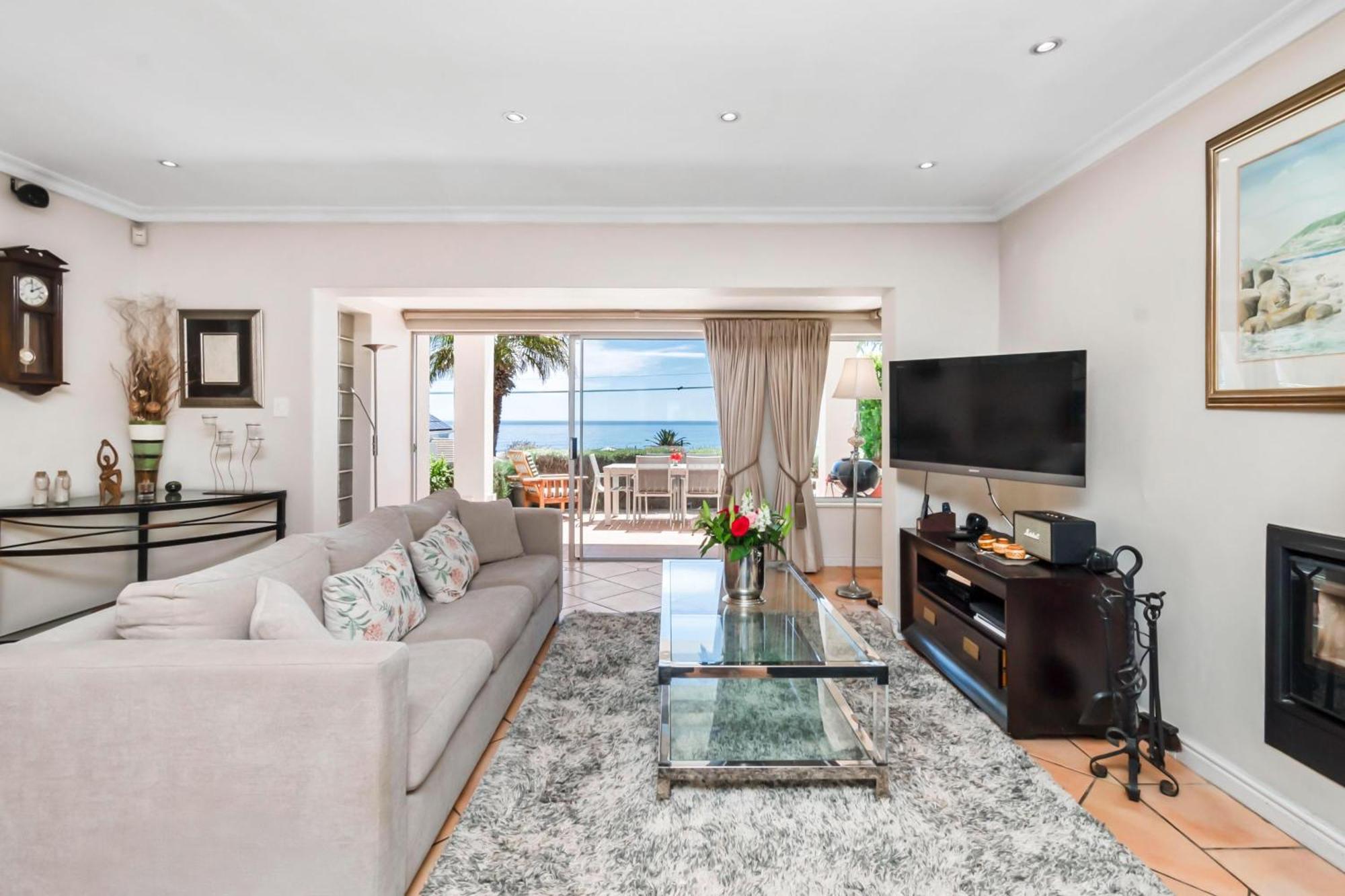 Atlantic Sunsets Camps Bay Villa With Ocean Views Villa