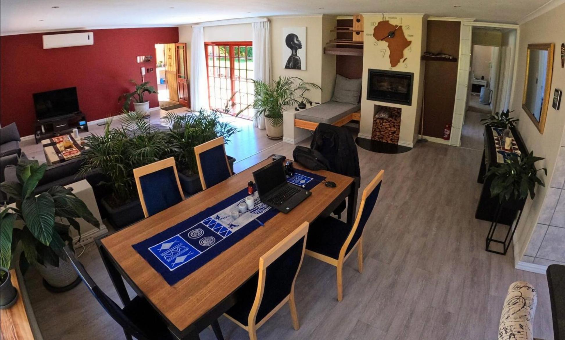 Homestay Spacious Cosy With Own Bathroom, No Load Shedding *