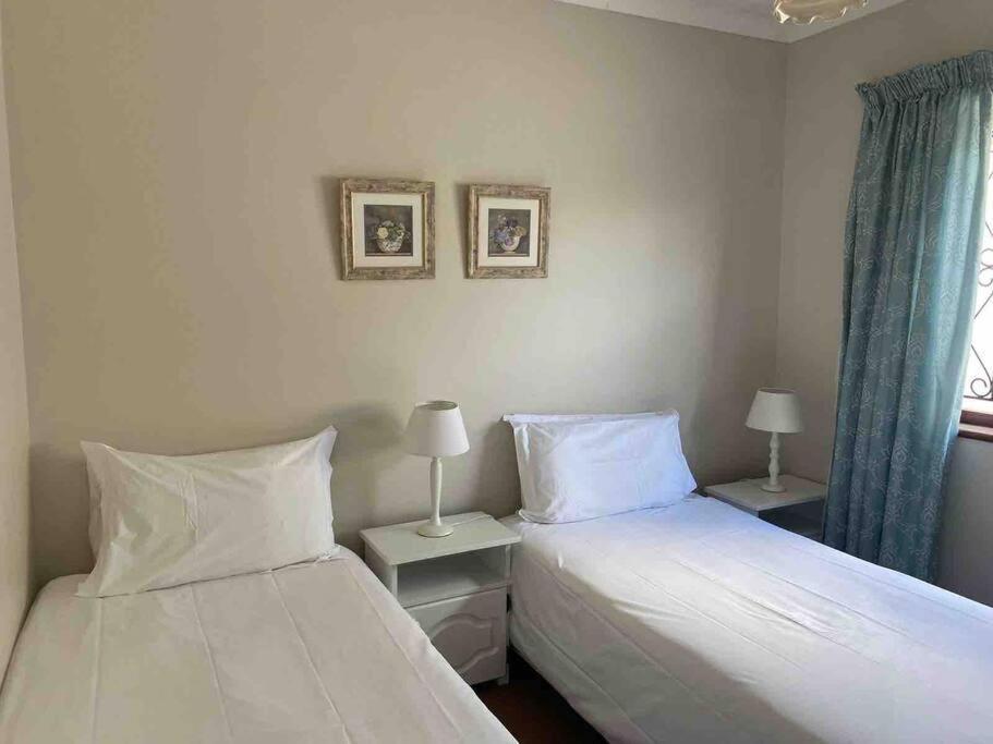 Relax On The Marina Holiday home