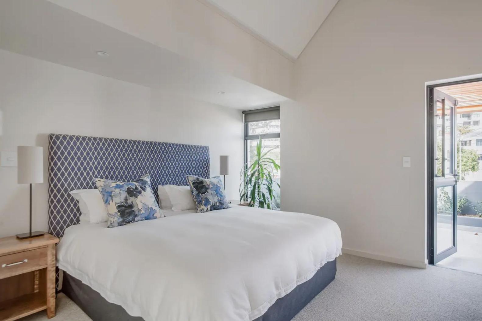Casa de férias Beginnings - New Townhouse In Welcoming Heart Of Newlands *