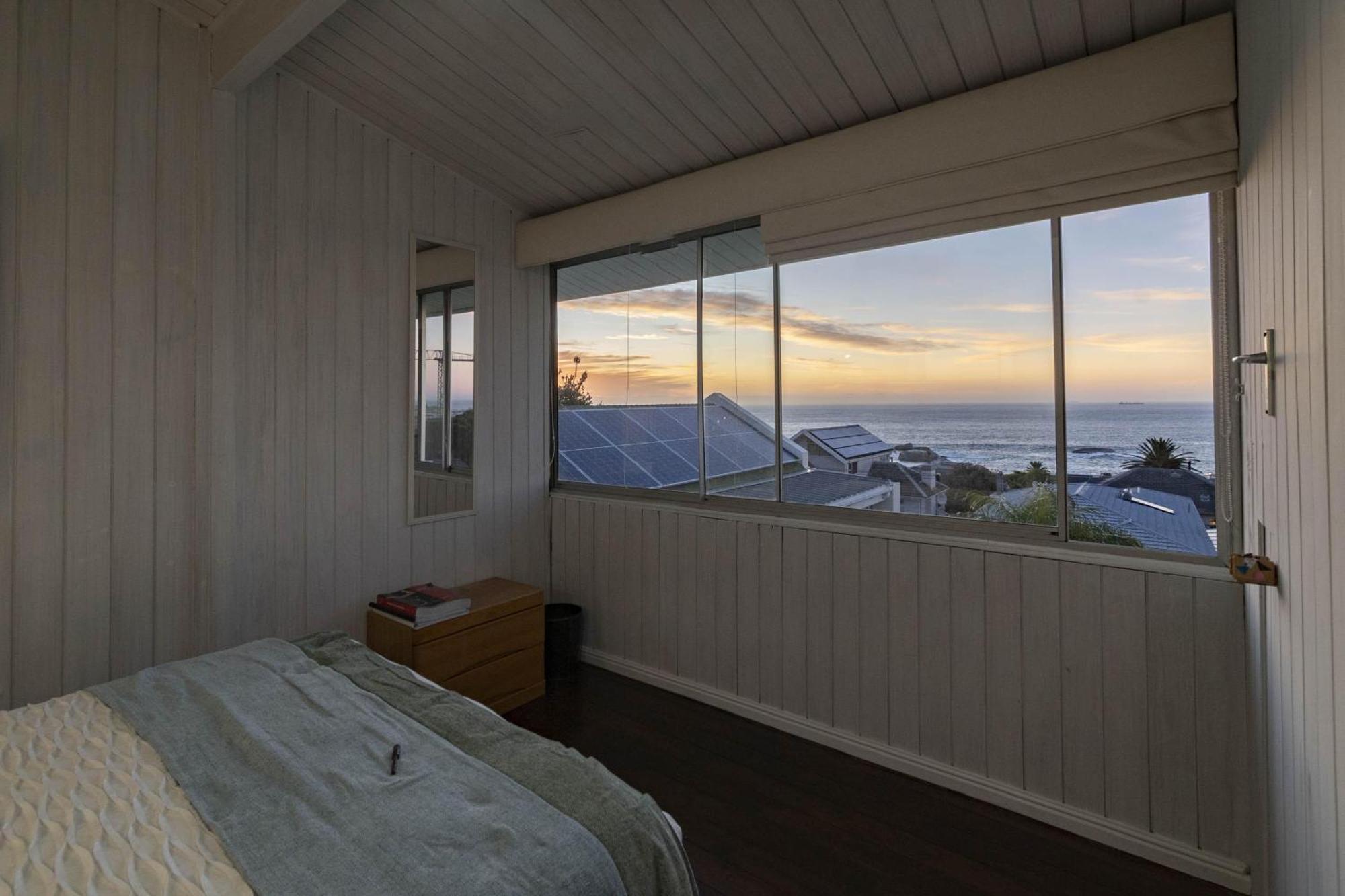Villa Atlantic Sunsets Camps Bay Villa With Ocean Views Cape Town