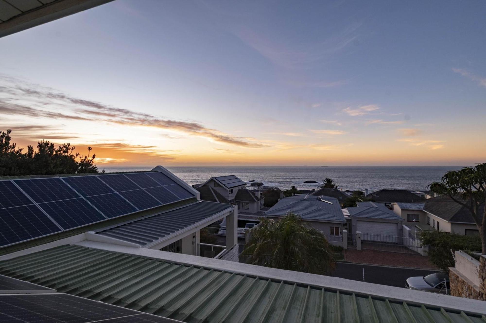 Villa Atlantic Sunsets Camps Bay Villa With Ocean Views *