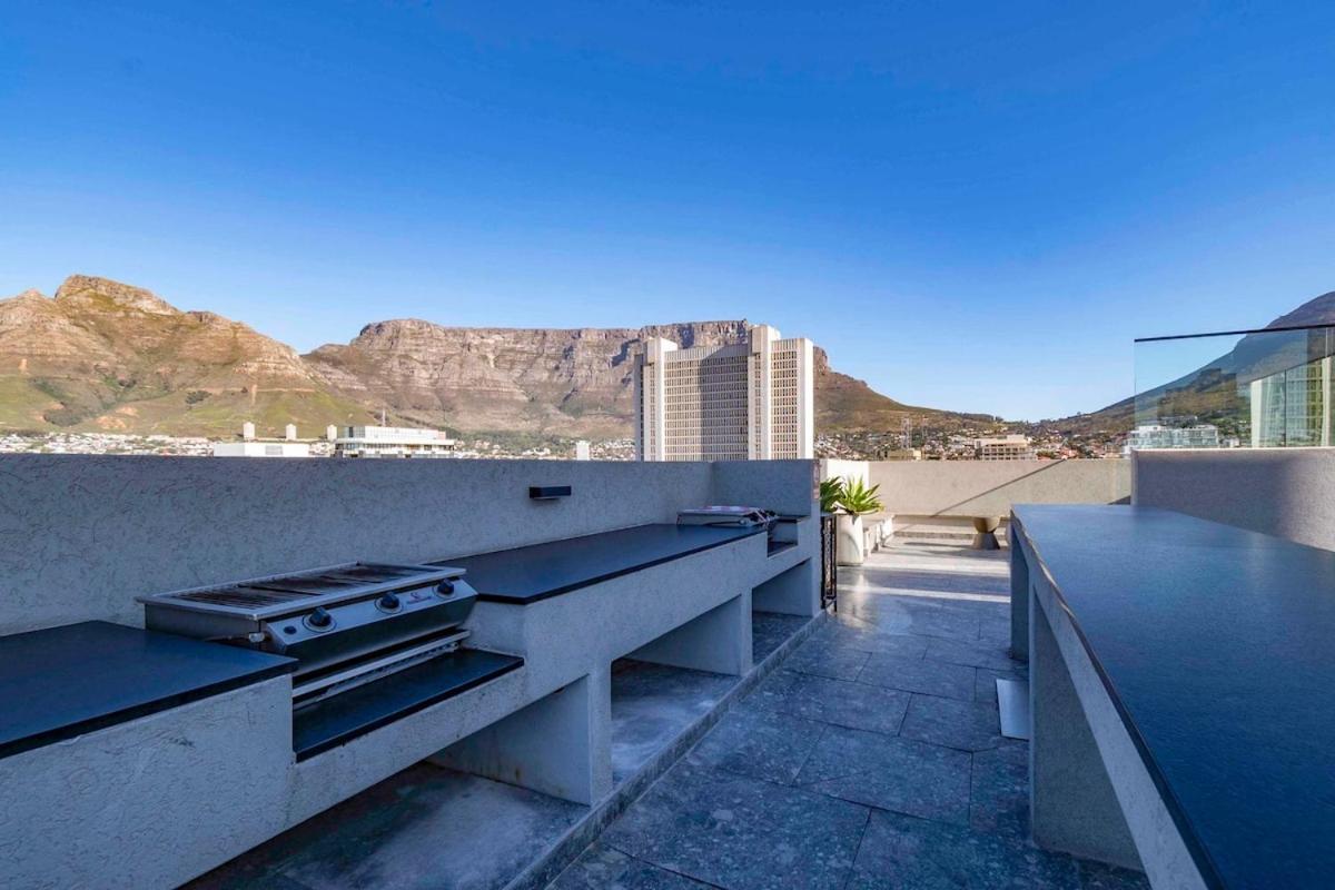Apartamento Stylish In The Tokyo Rooftop Pool & Braai Cidade Do Cabo