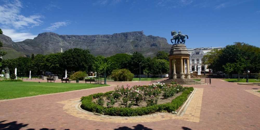 Cozy 1bed Study With Backup Power Cape Town