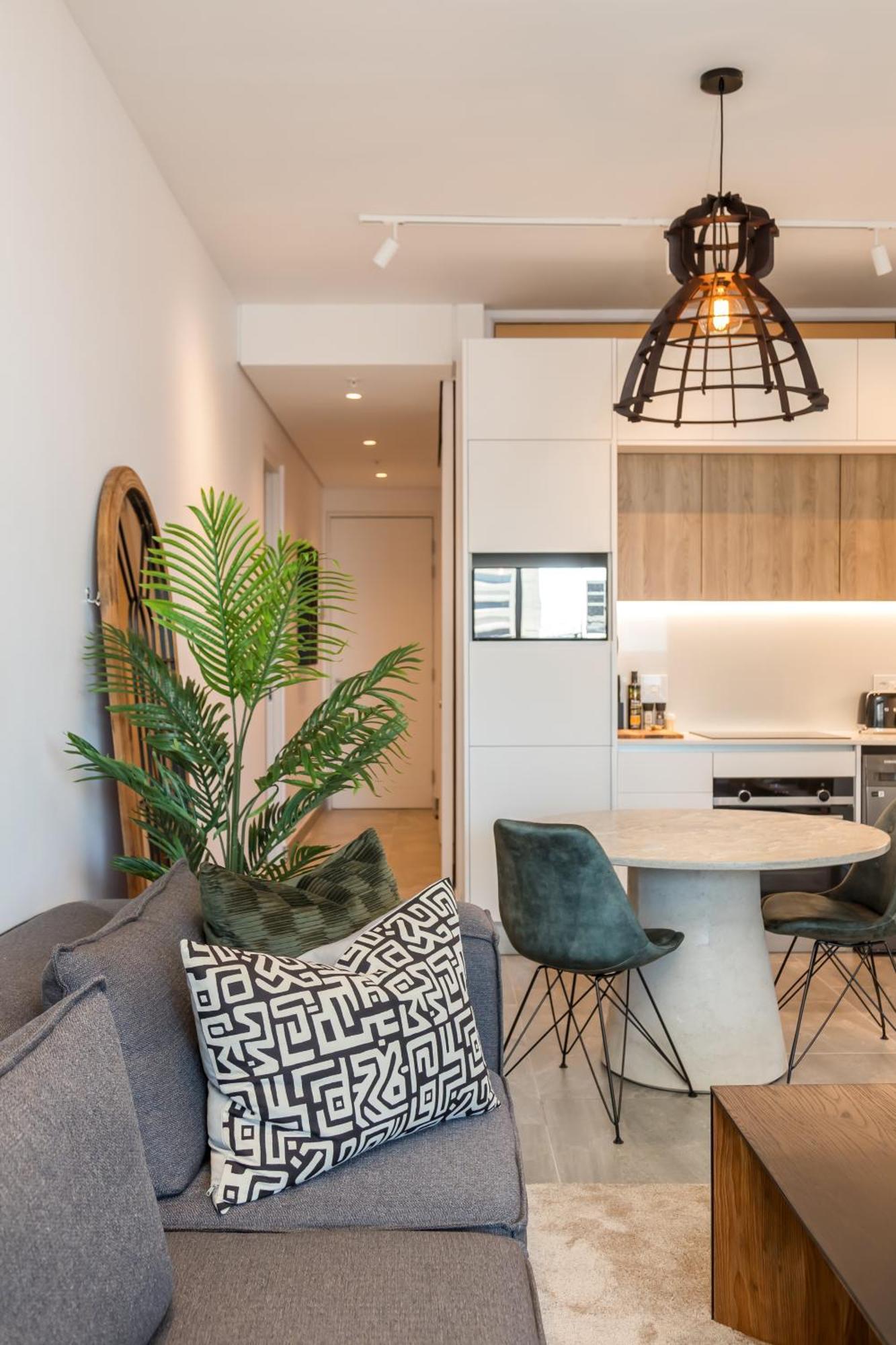 The Rubik Apartment *