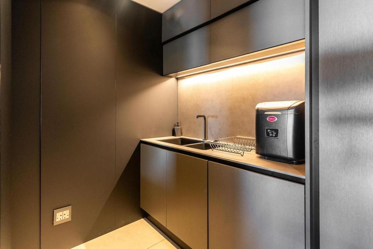 Amashe - Luxury With Jacuzzi & Sea Views Apartment