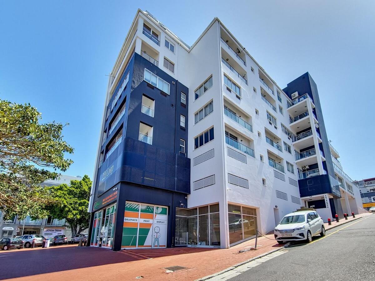 1 Bed Retreat * Cape Town