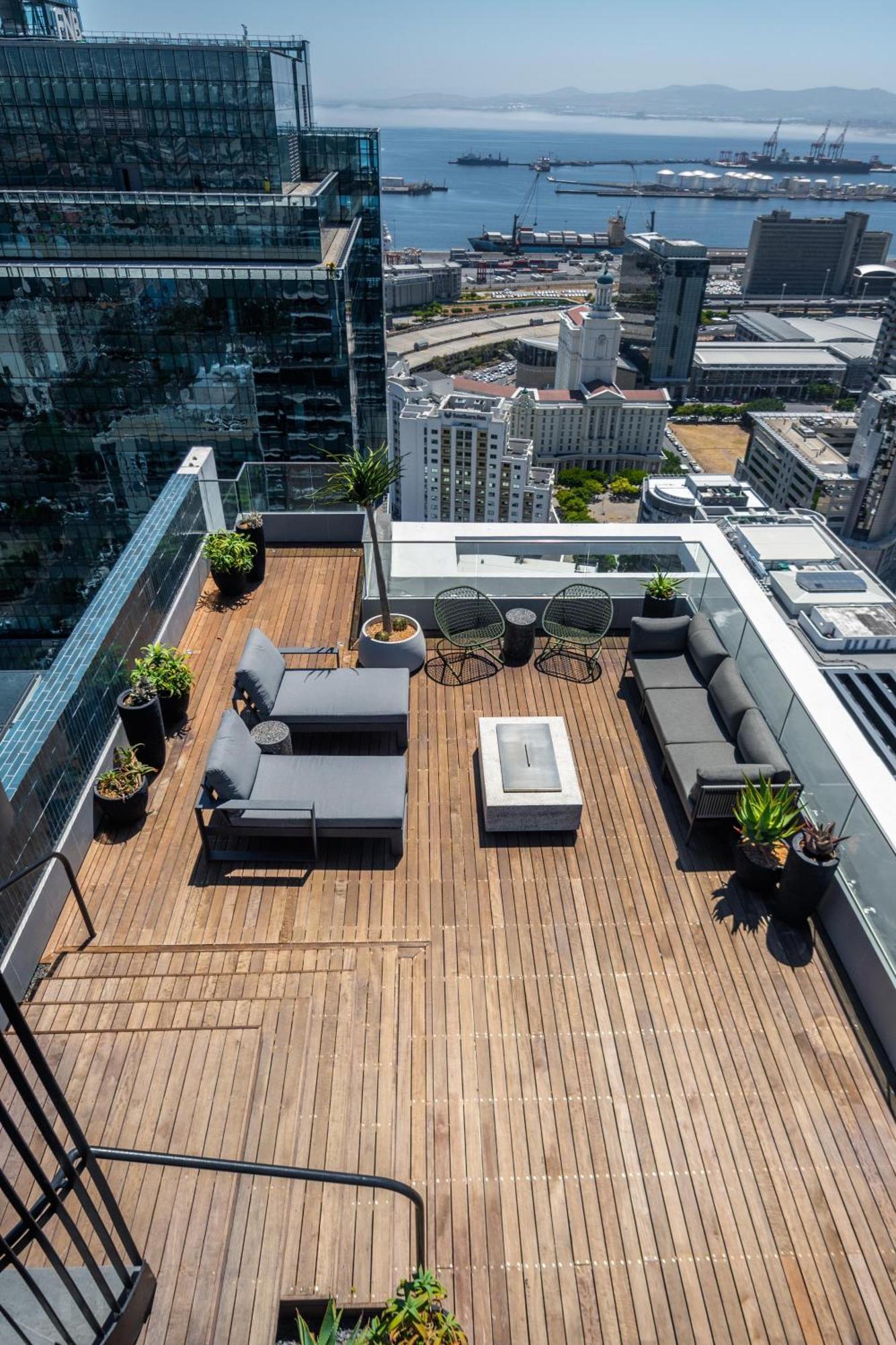 Highest Penthouse In - Pool And Panoramic Views
