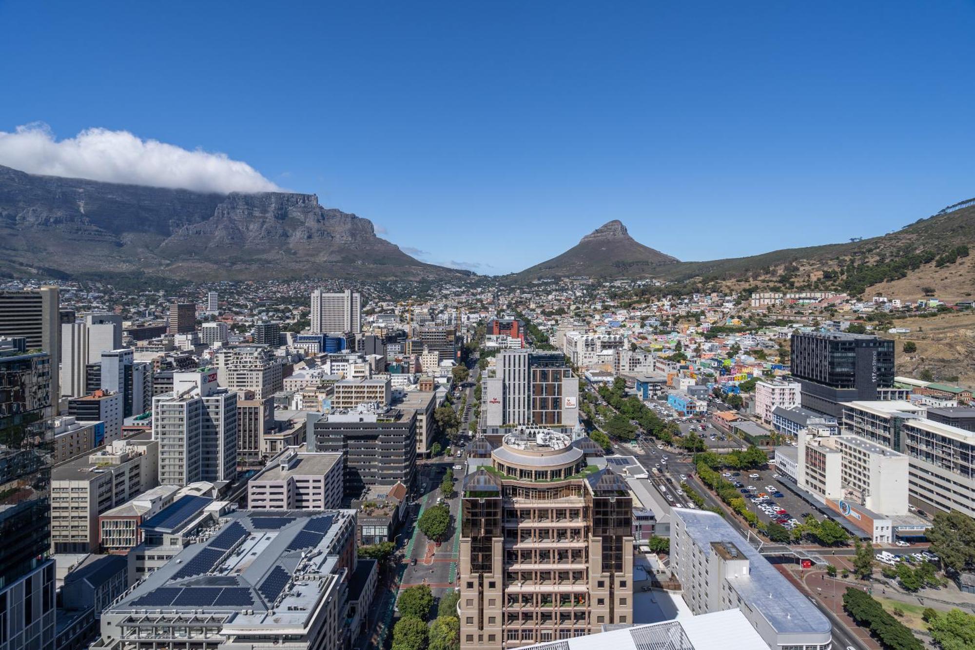 Exclusive Penthouse With Mountain & Ocean Views Apartment Cape Town