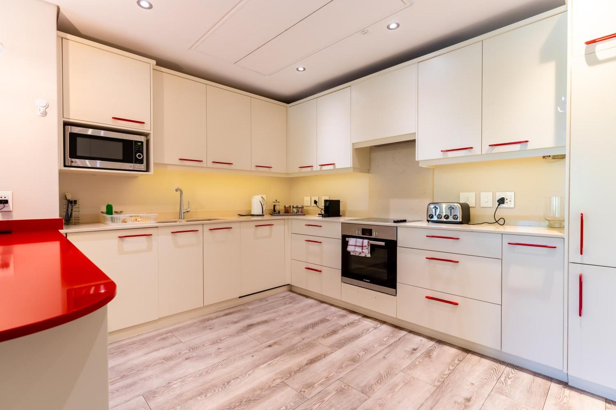 Mountain Marina Luxury Apartment Cape Town