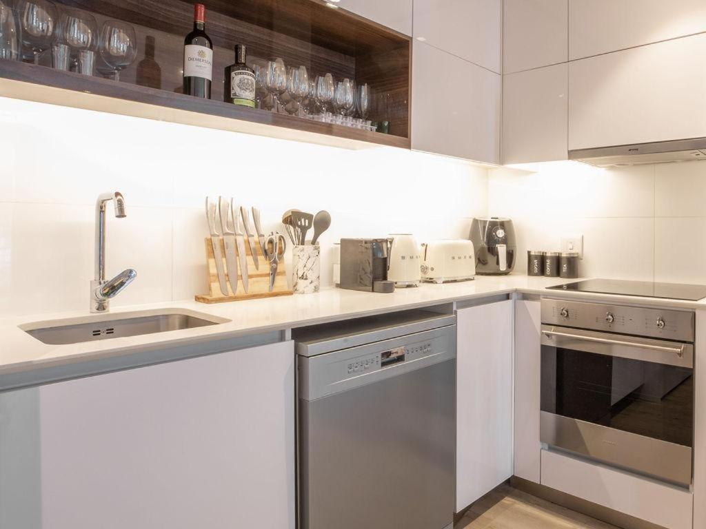 16 On Bree 1713 Apartment Cape Town