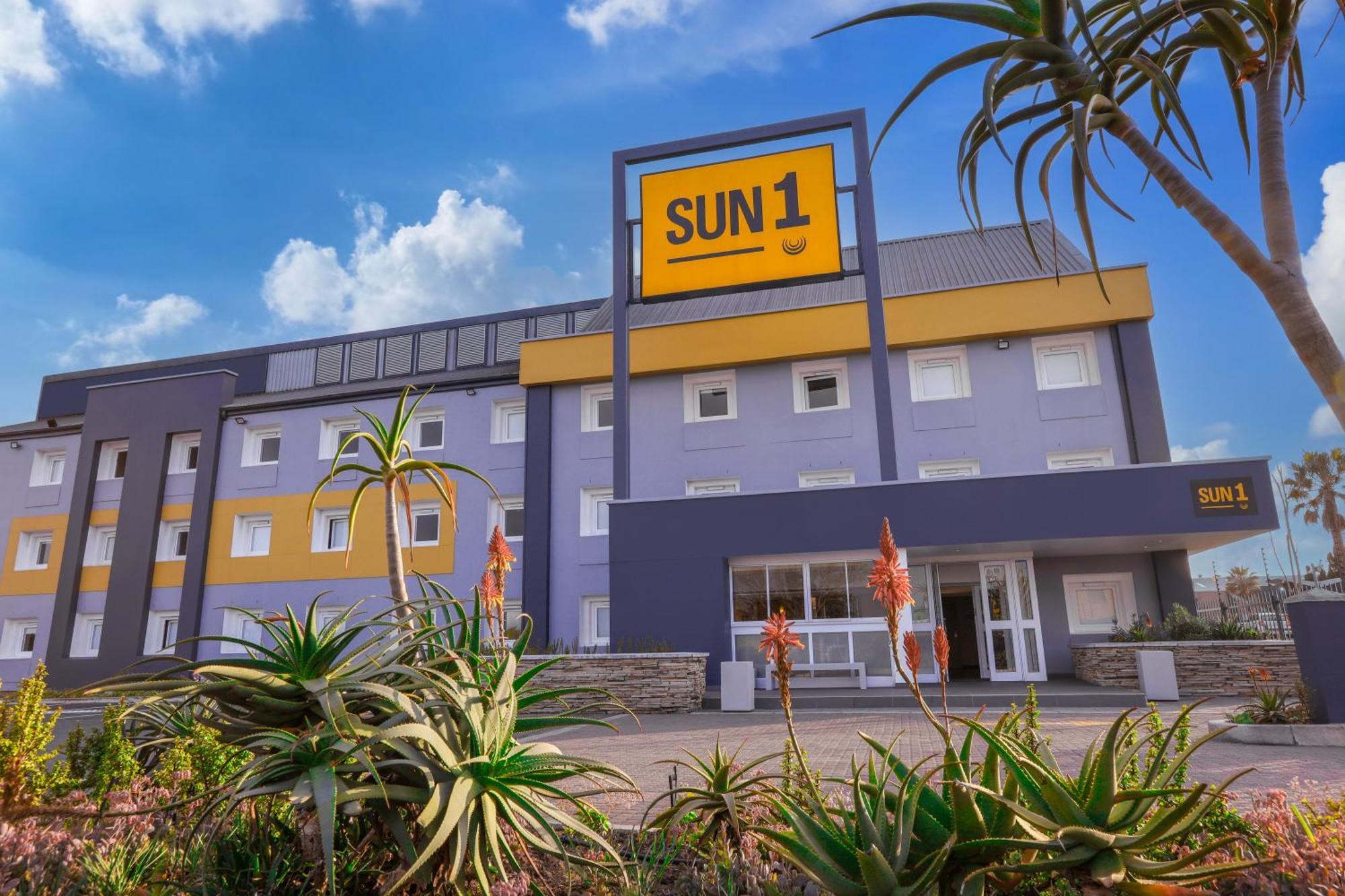 Sun1 Milnerton Hotel