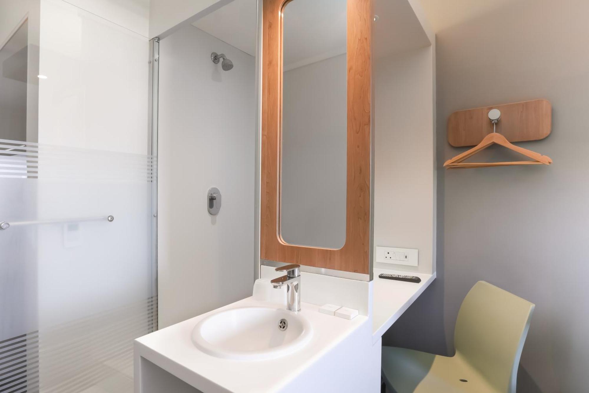 Hotel Sun1 Milnerton Cape Town