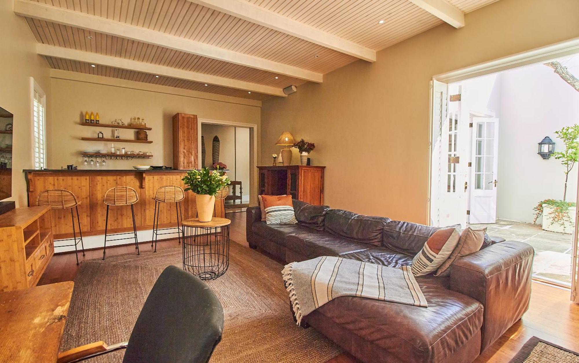 Dalton House 2*