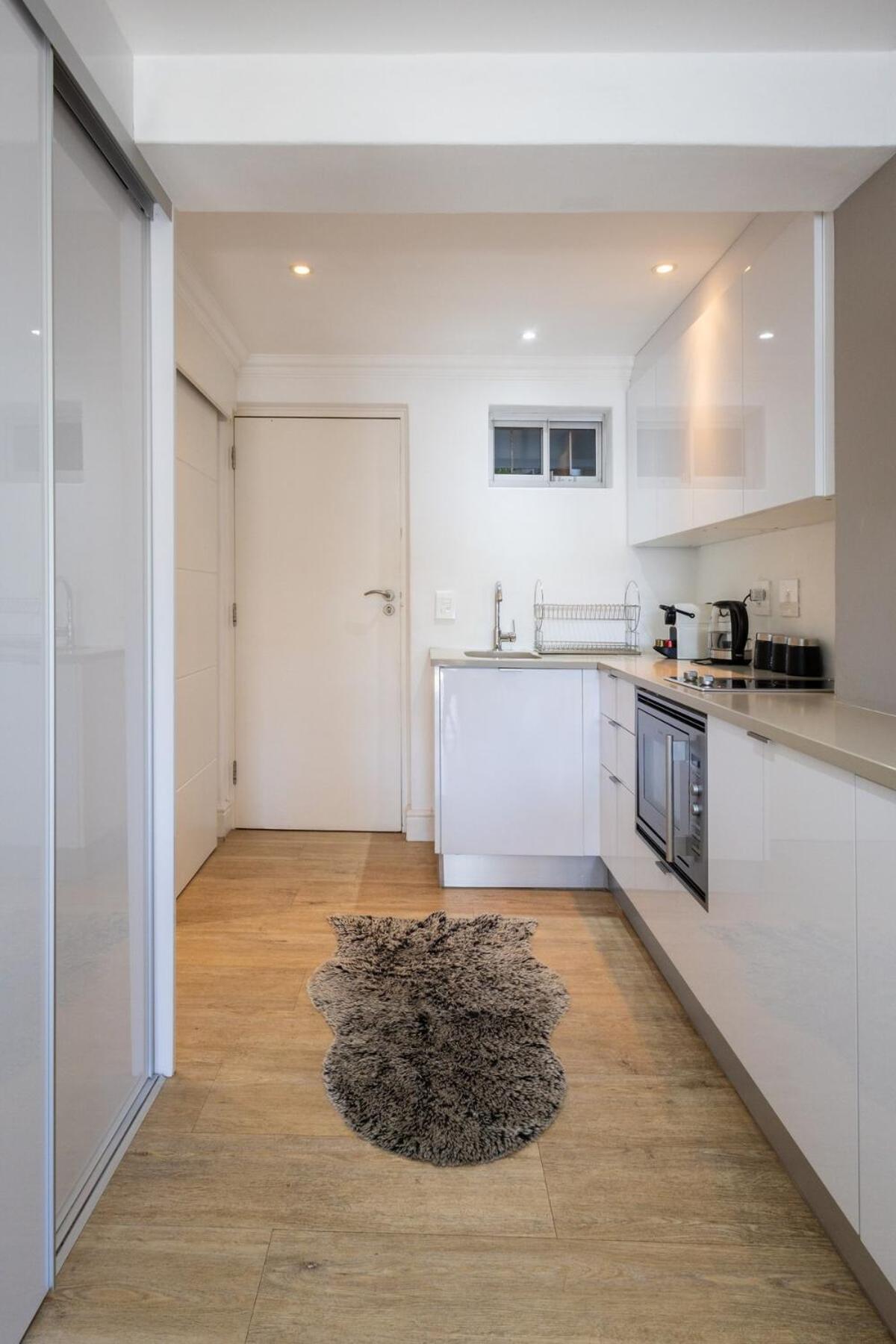 Luxury Clifton Steps To Iconic First Apartamento
