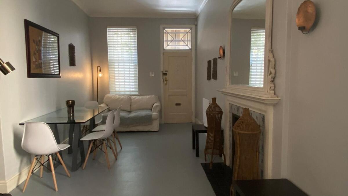 Vintage Alcove In Point, Sleeps 4 Cape Town