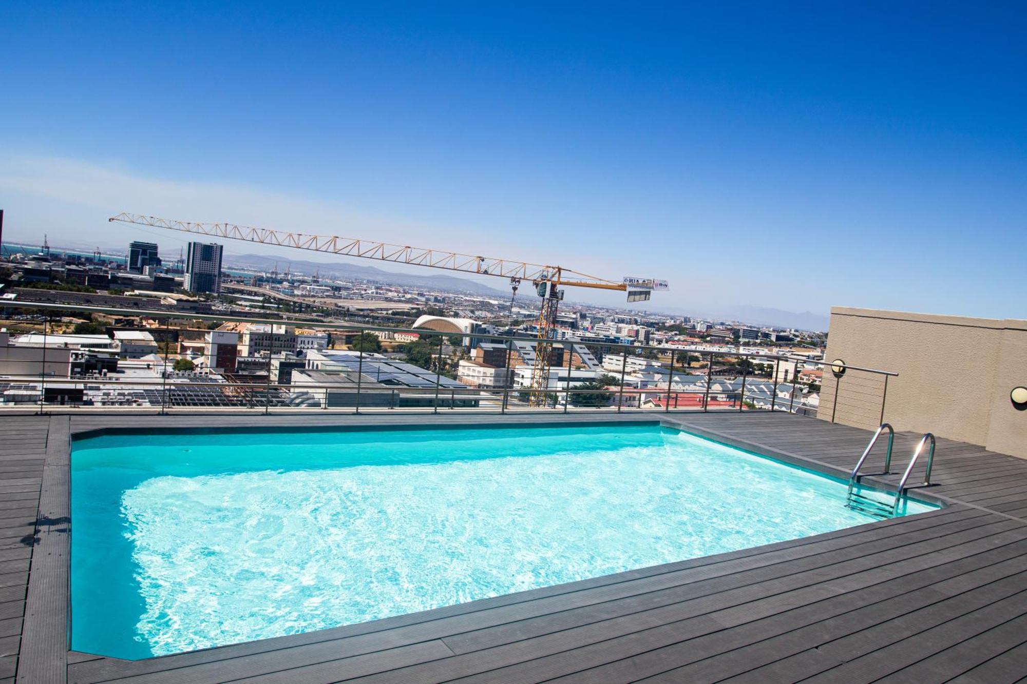 Four Seasons - Stunning In The Heart Of Town! Apartment Cape Town