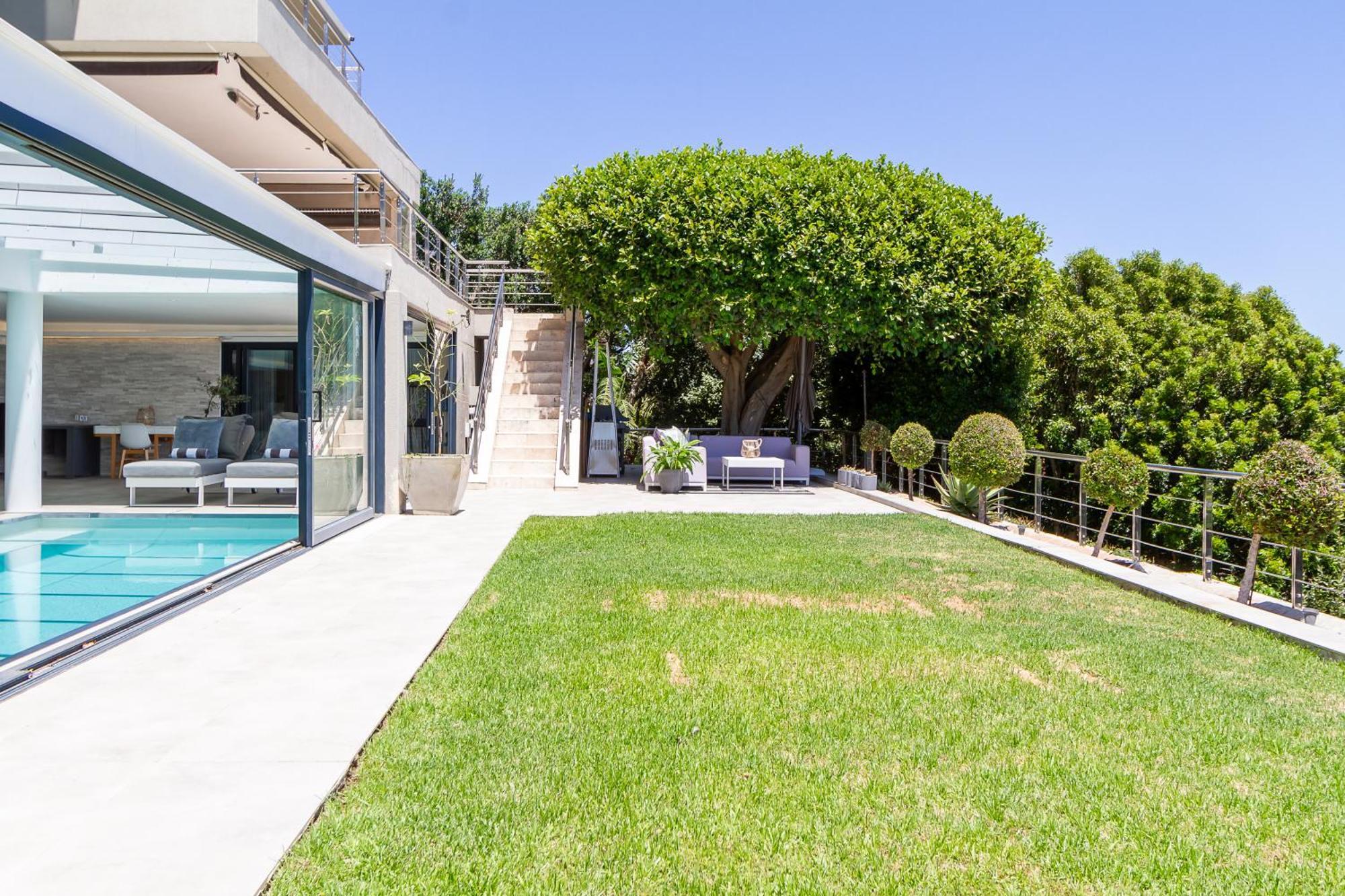 Horizon Sunset Camps Bay In - 2 Bedroom 3 Bathroom No Powercuts Apartment Cape Town