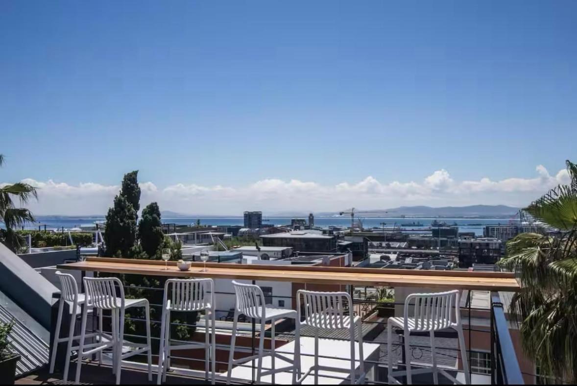 The Honeycomb A 3 Bed In De Waterkant With Hot Tub *