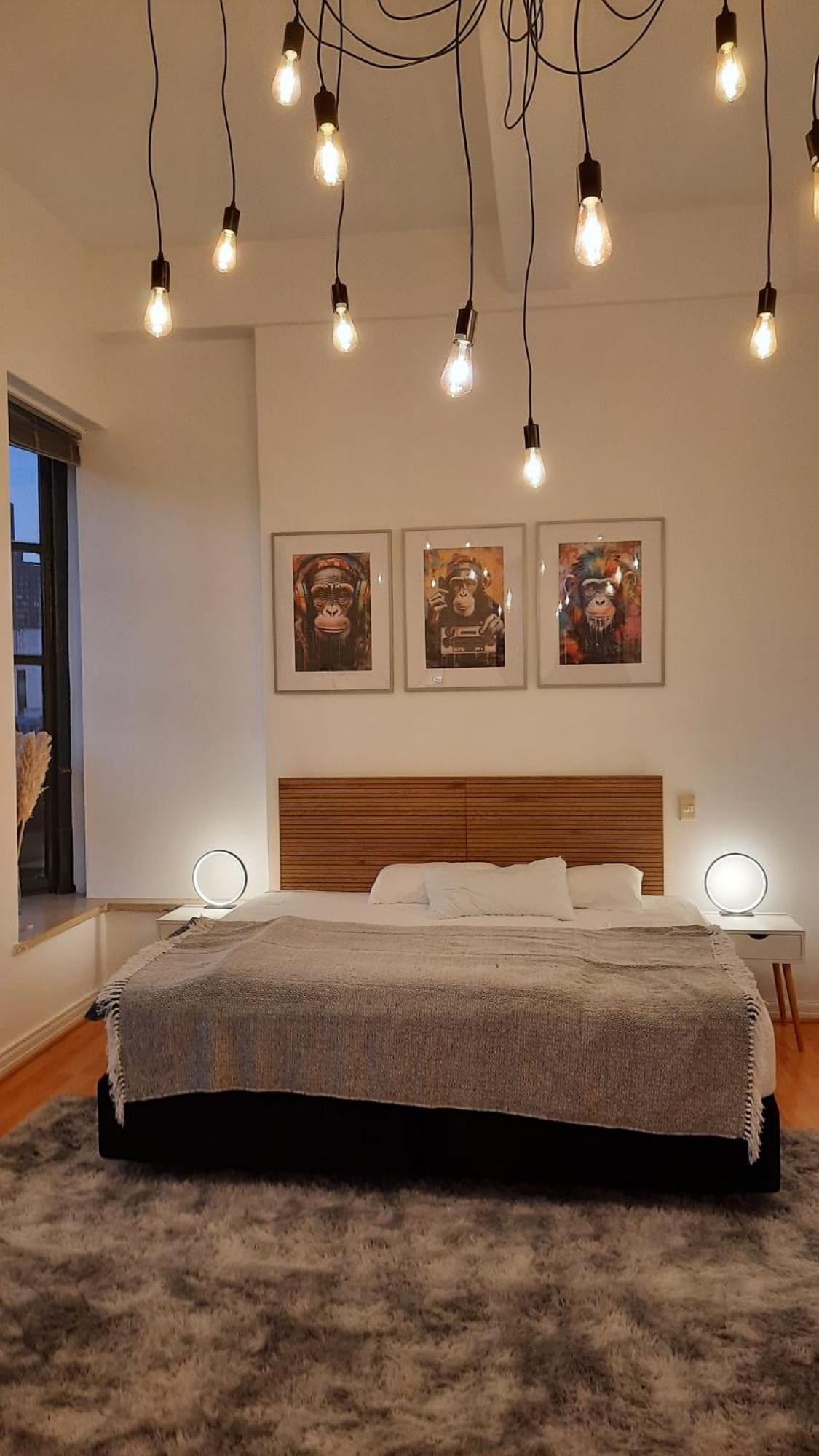 Loft Apartment *