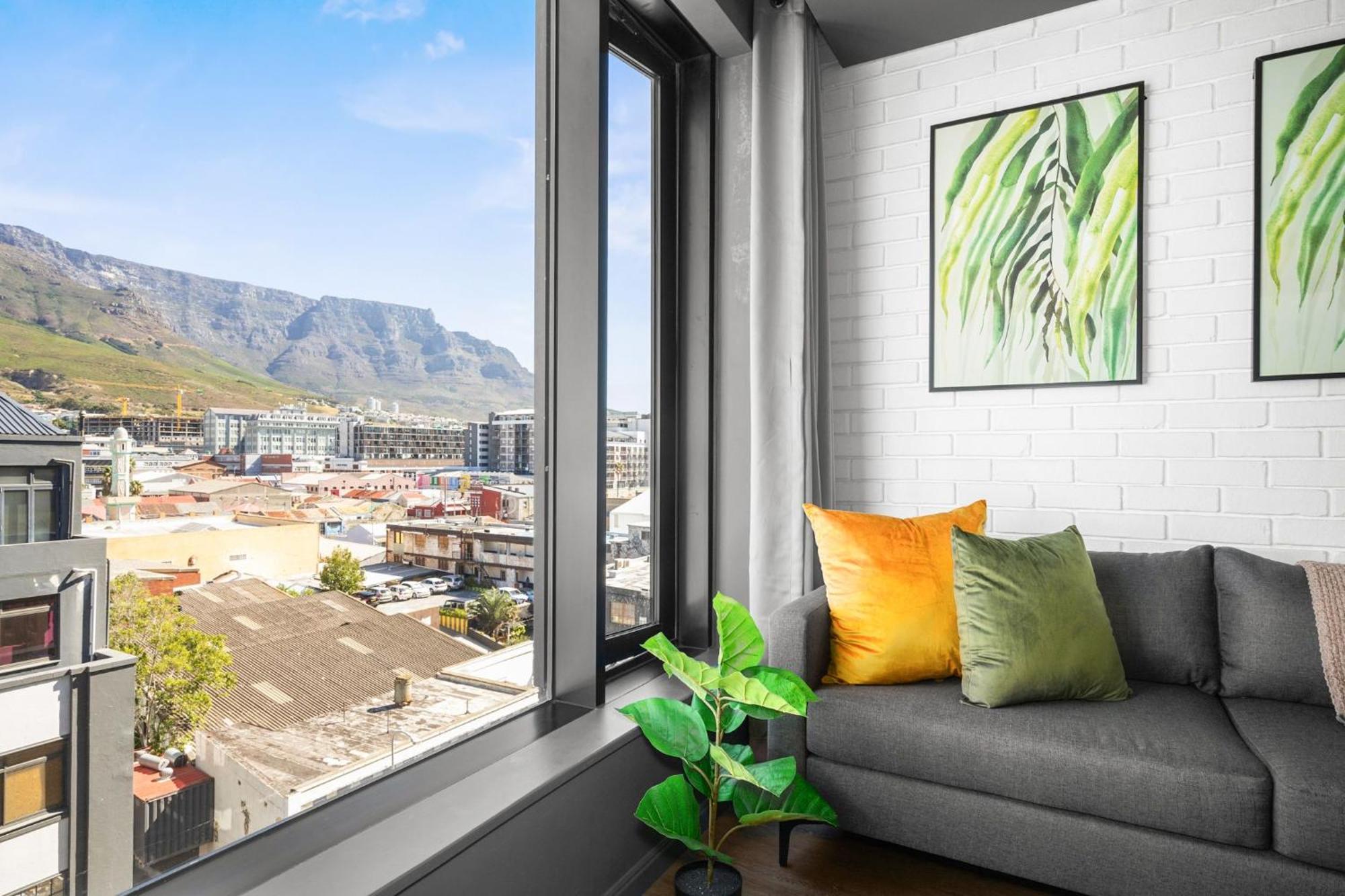 The Wex 620 By Host Agents Apartment