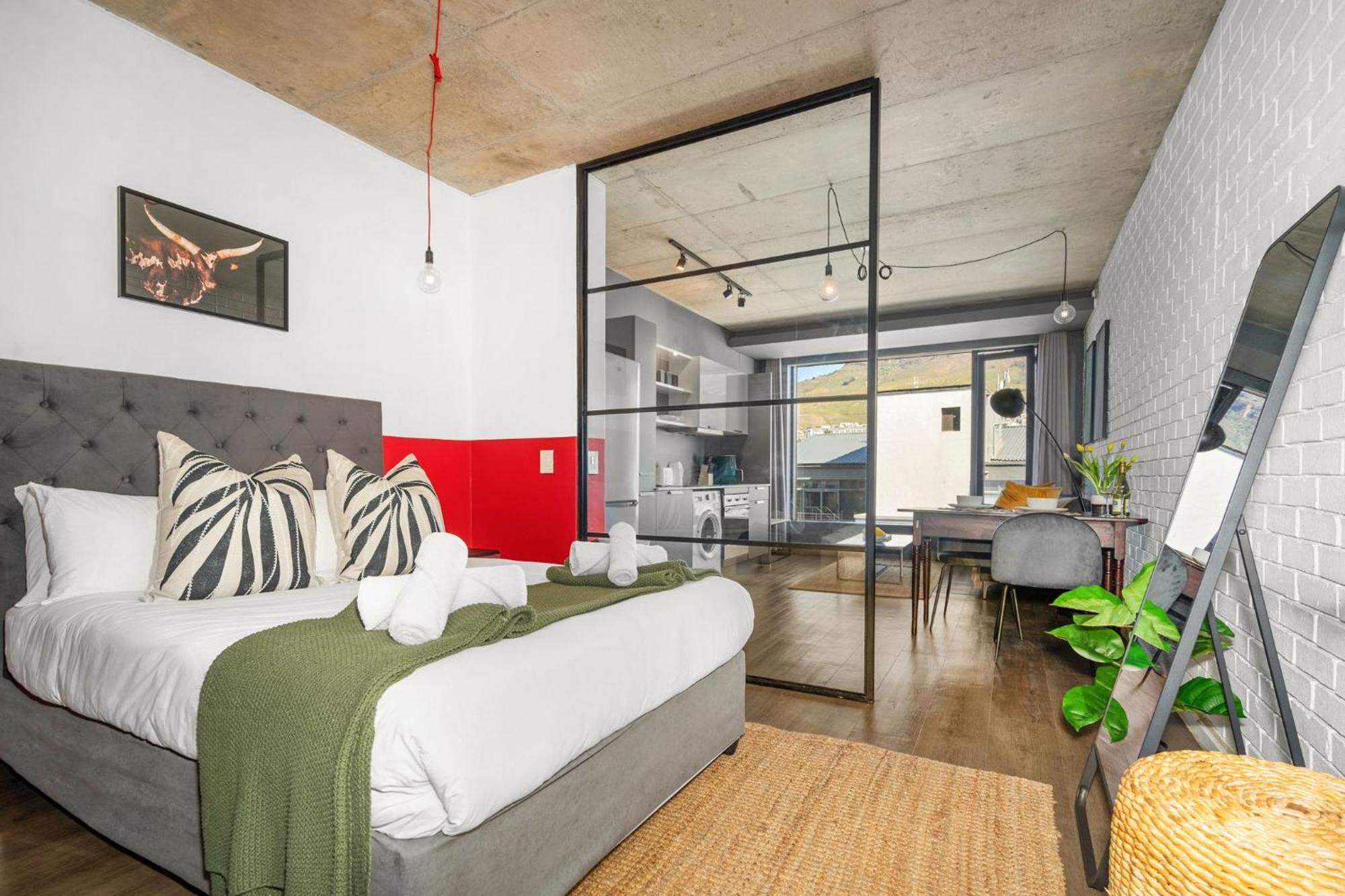 The Wex 620 By Host Agents Apartment *