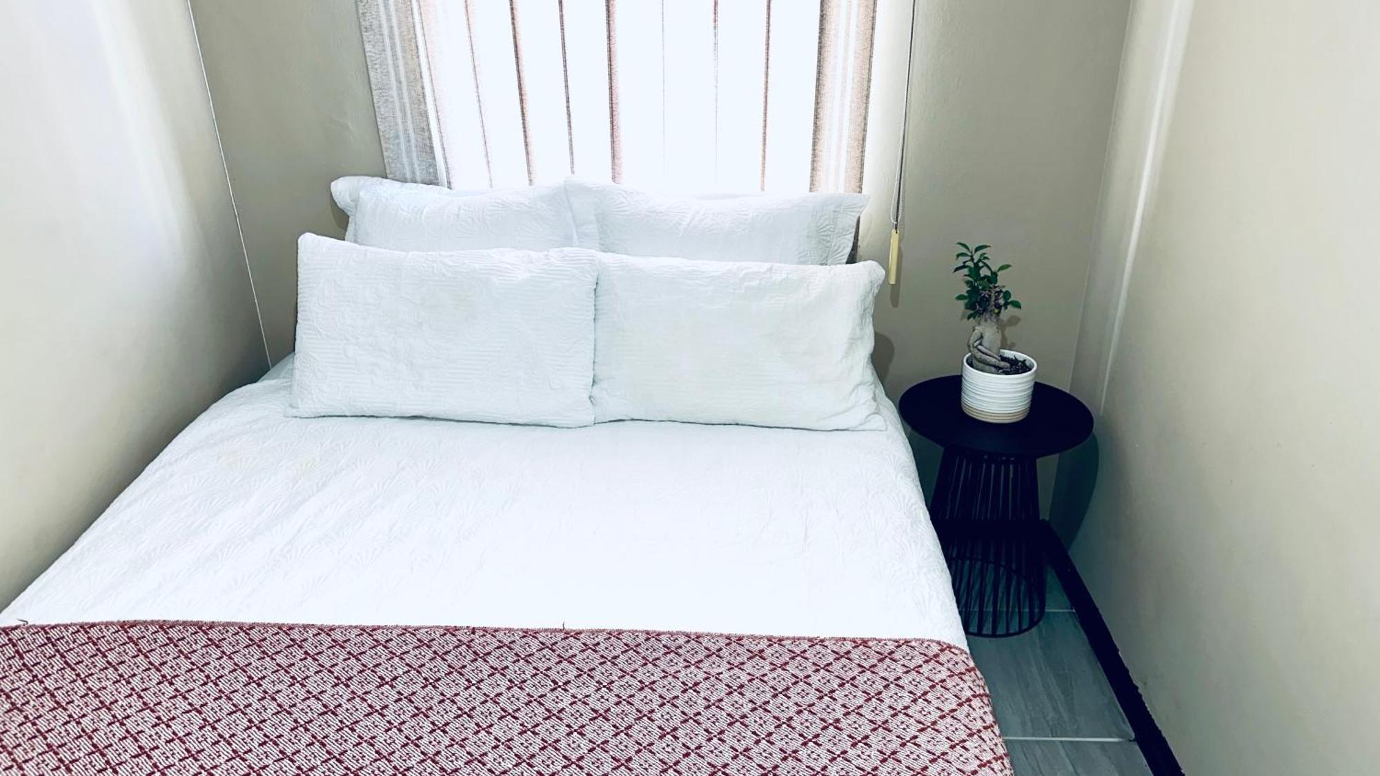 Homestay 20 On Asrin Mews *