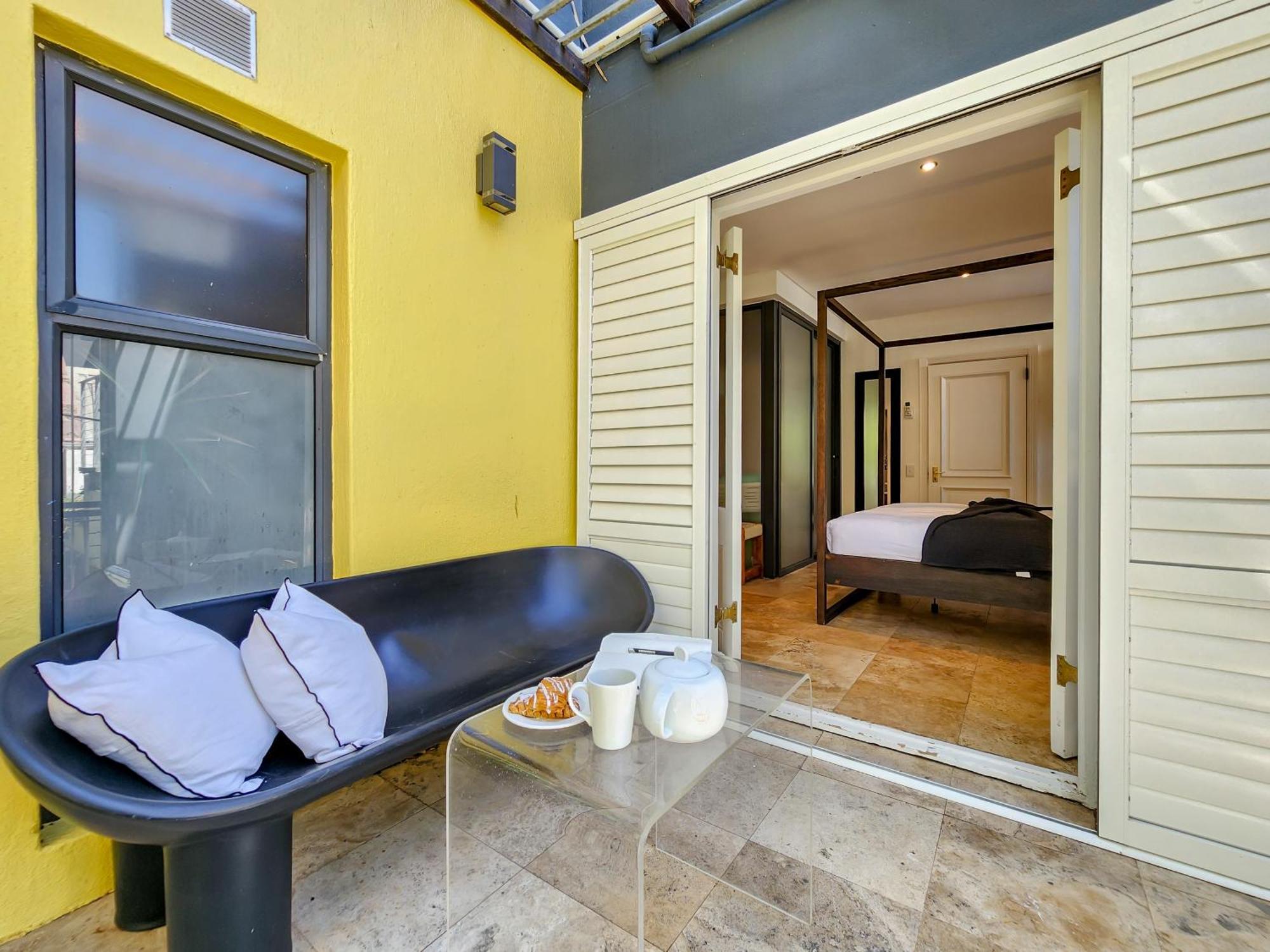The Honeycomb A 3 Bed In De Waterkant With Hot Tub