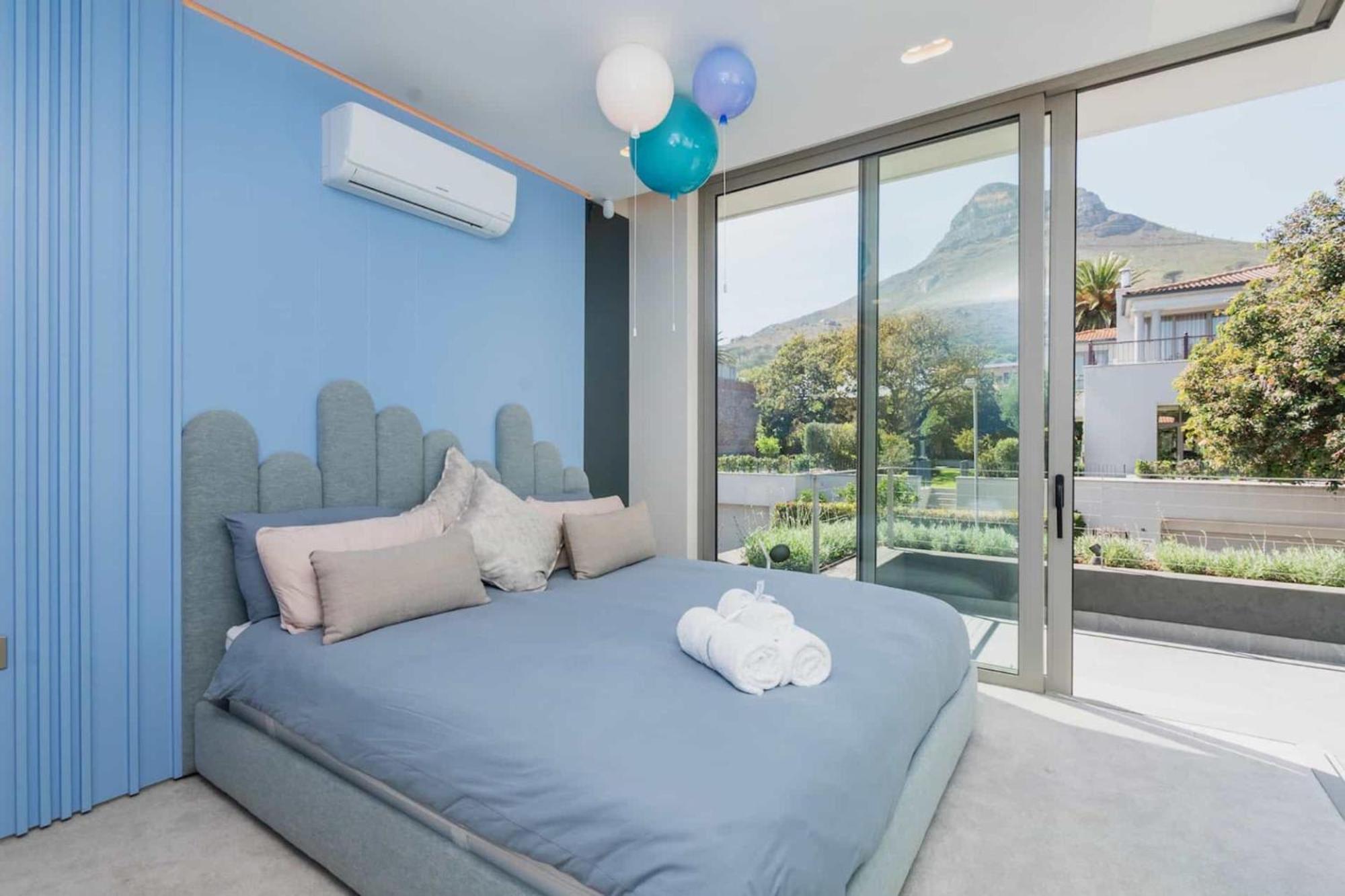Grand Camps Bay 5bed W Views Pool Gym Serena Cape Town