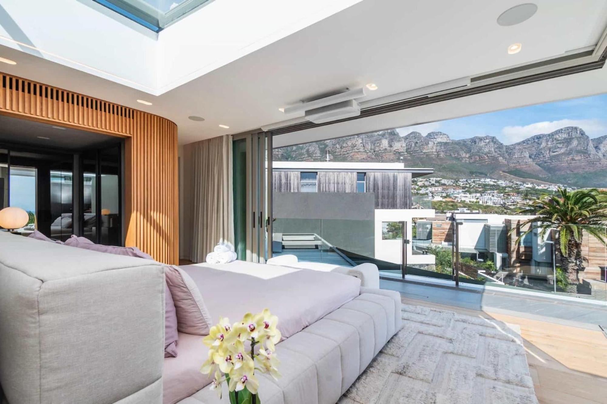 Grand Camps Bay 5bed W Views Pool Gym Serena