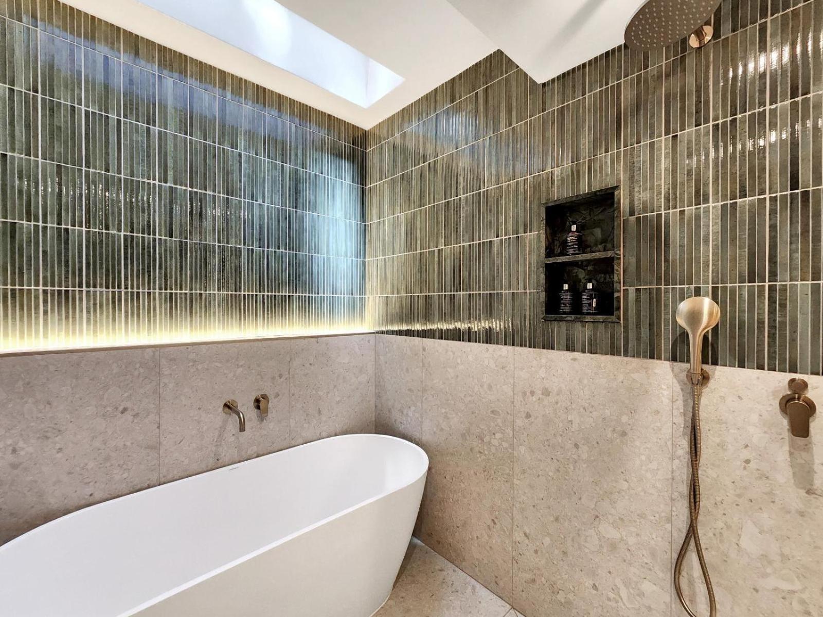 Botany House Boutique Retreat Hotel *