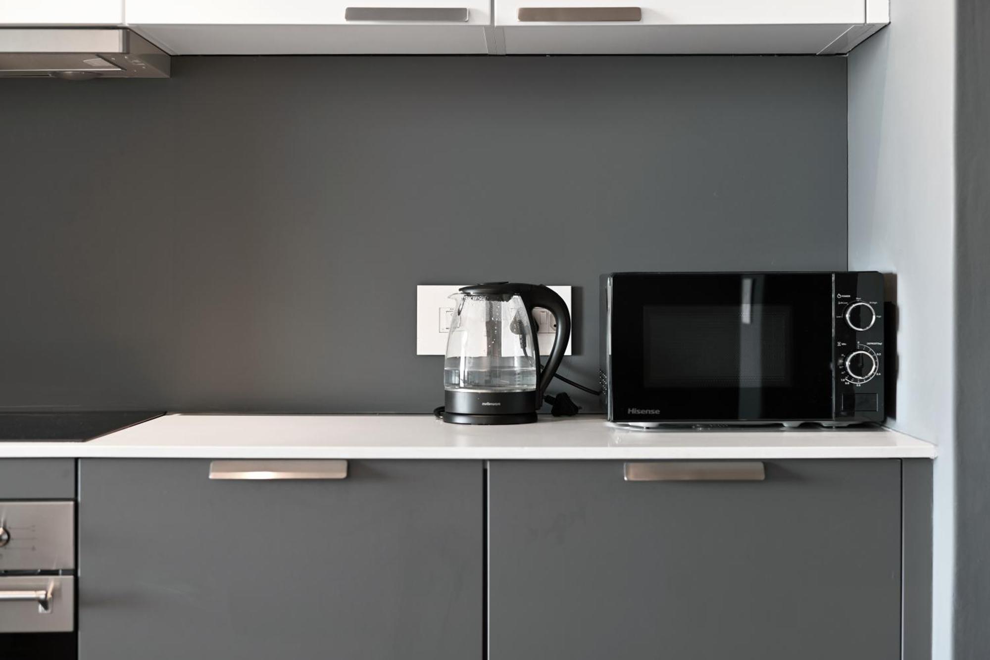 Industrial-chic With Dockyard Views Wex 1 *