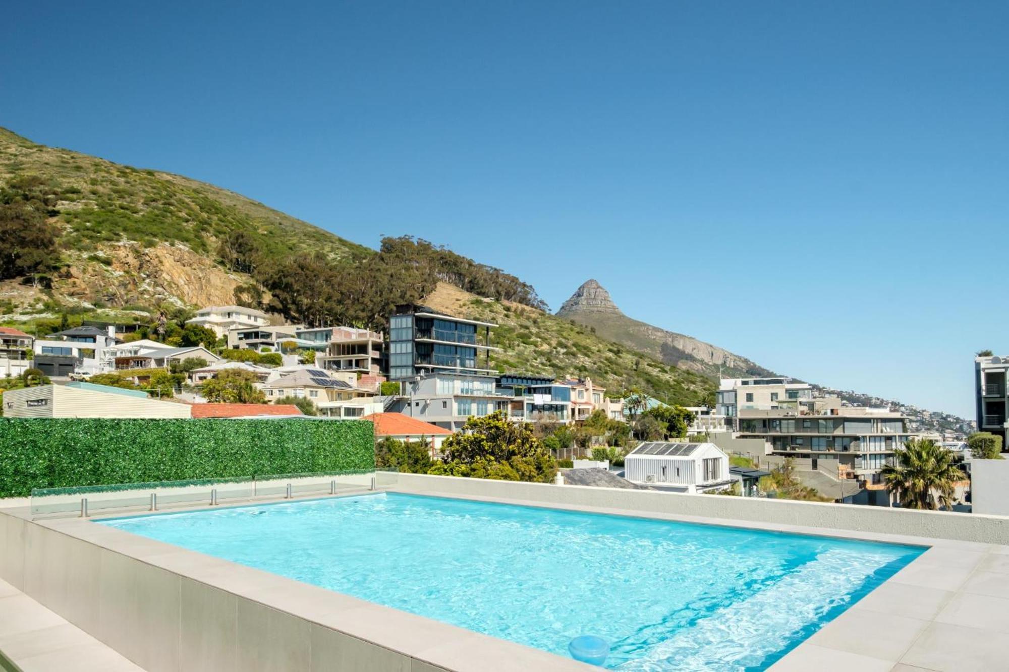 Alluring 2bed W Sea Mountain Views Marlo Vale Cape Town