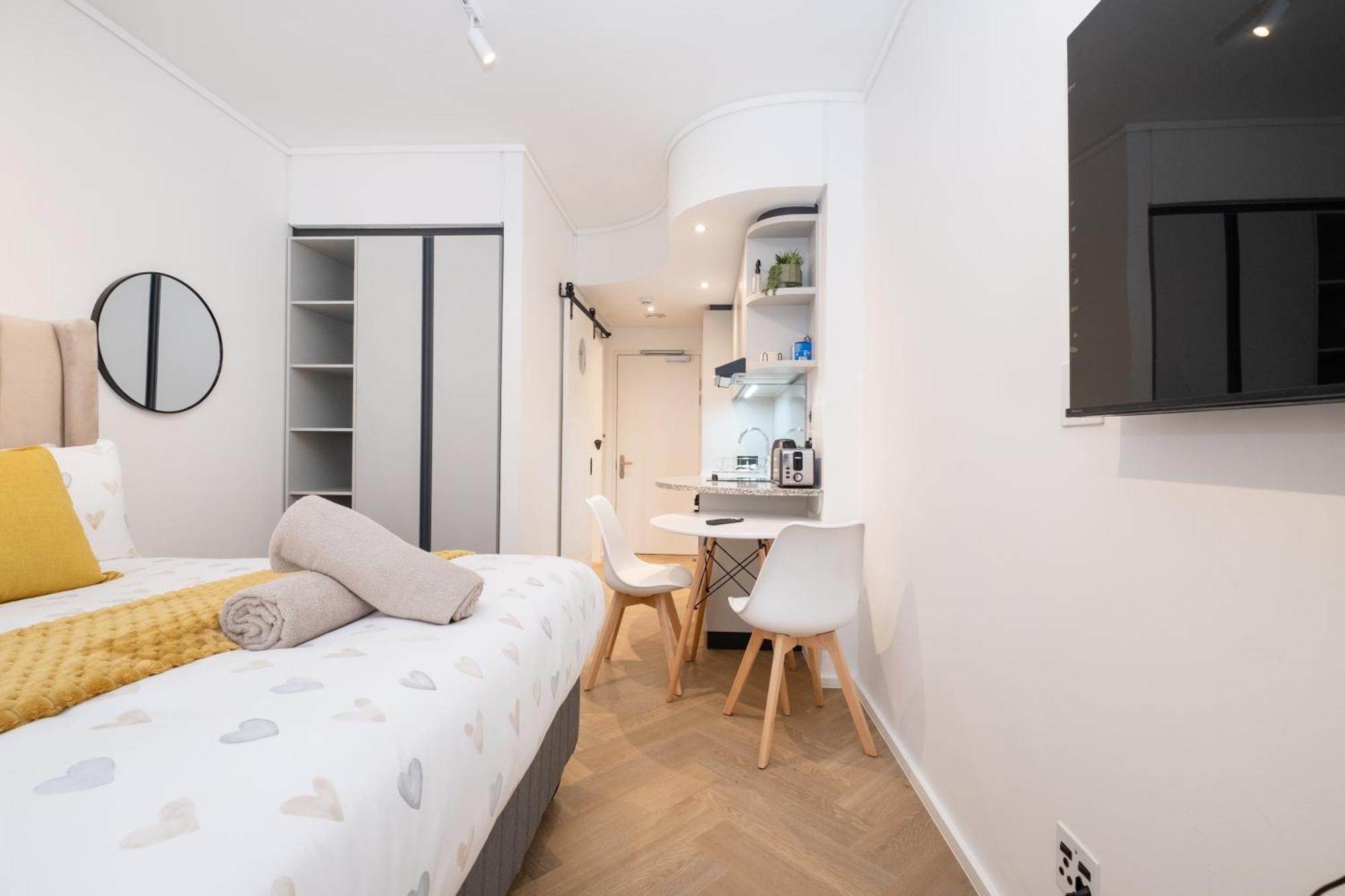 Zeeland Pier - Stylish Near Cticc - Prime Location Cape Town