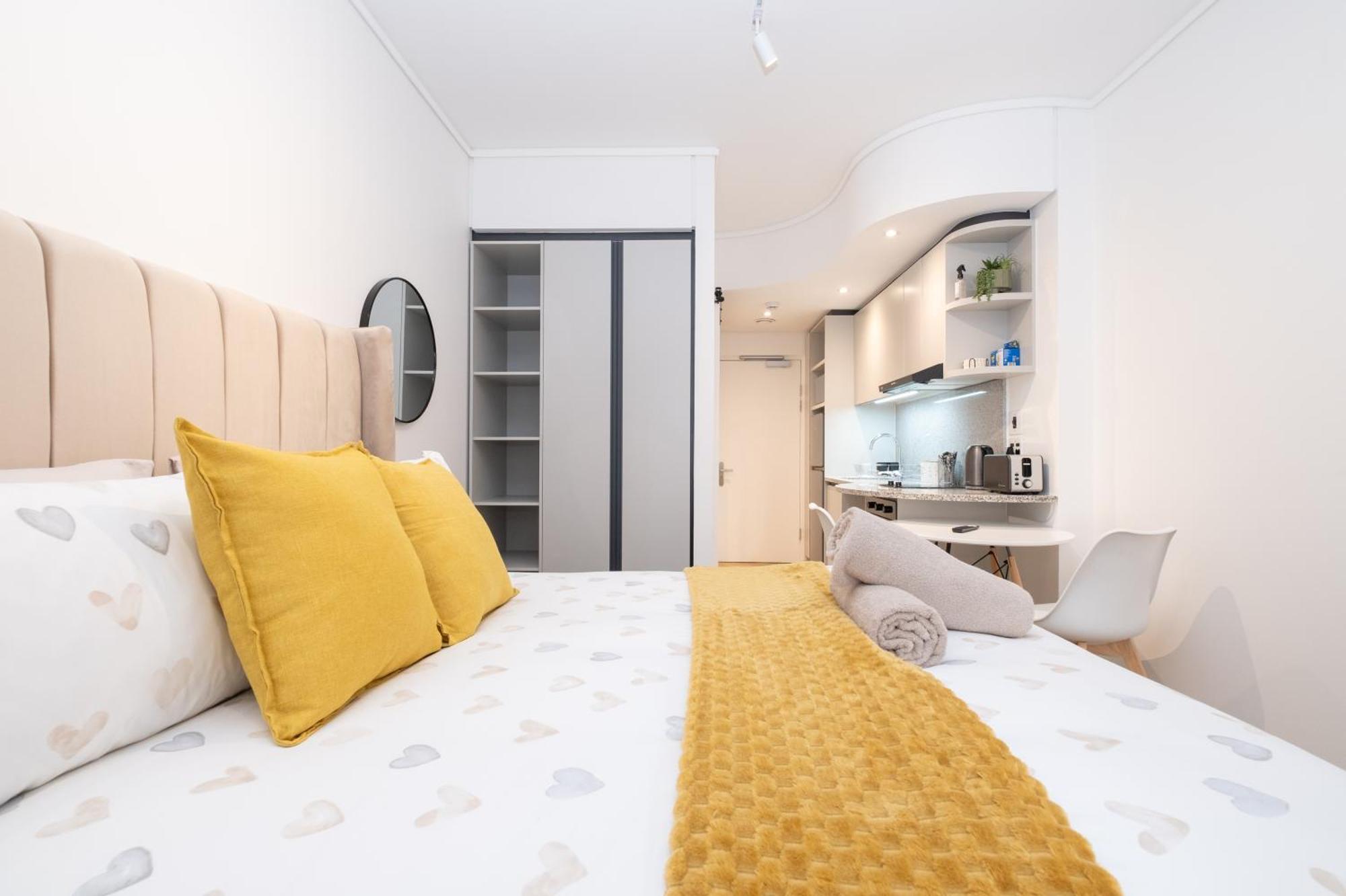 Zeeland Pier - Stylish Near Cticc - Prime Location