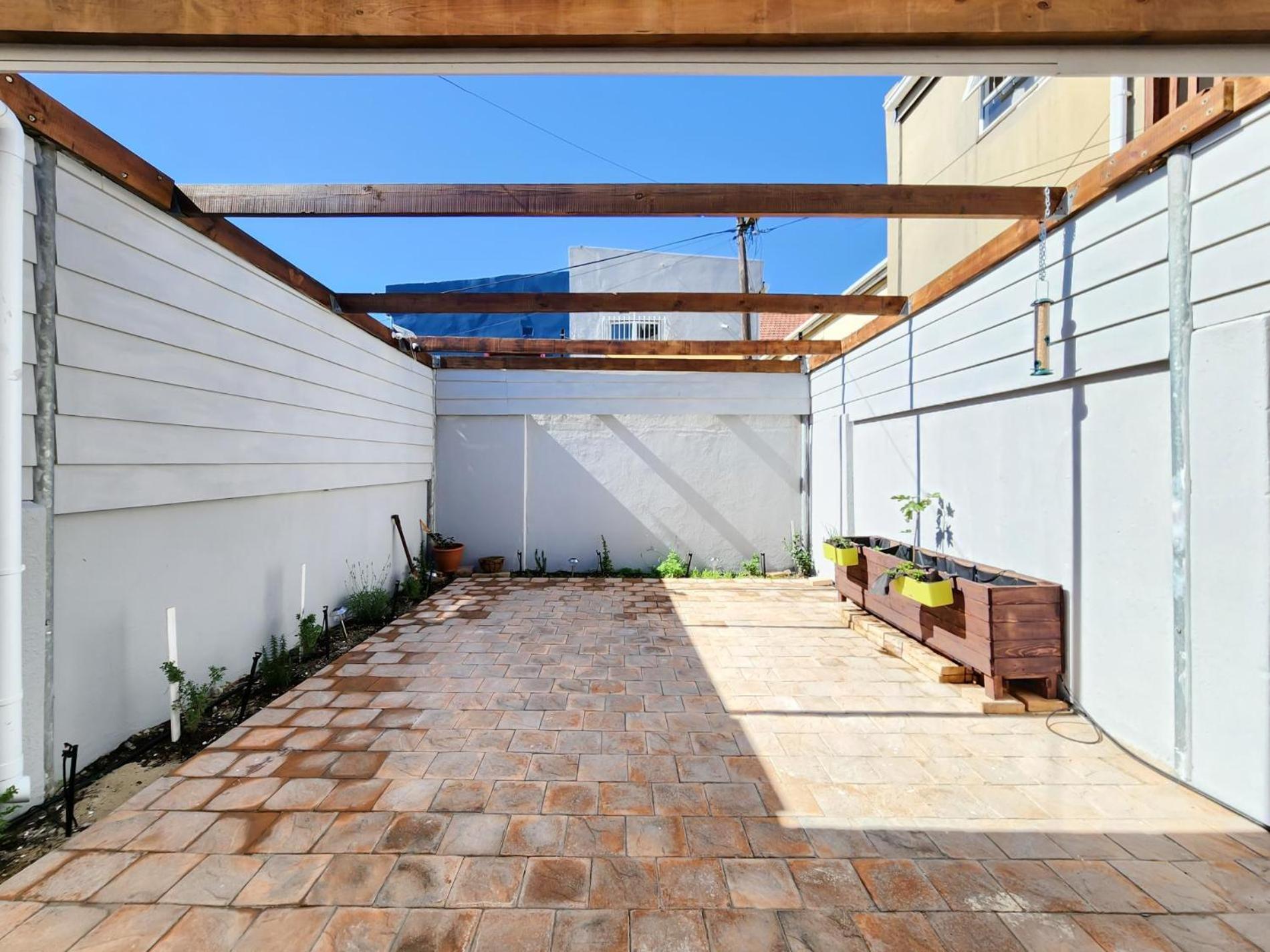 Stylish Woodstock Patio Wifi Alarm Cape Town