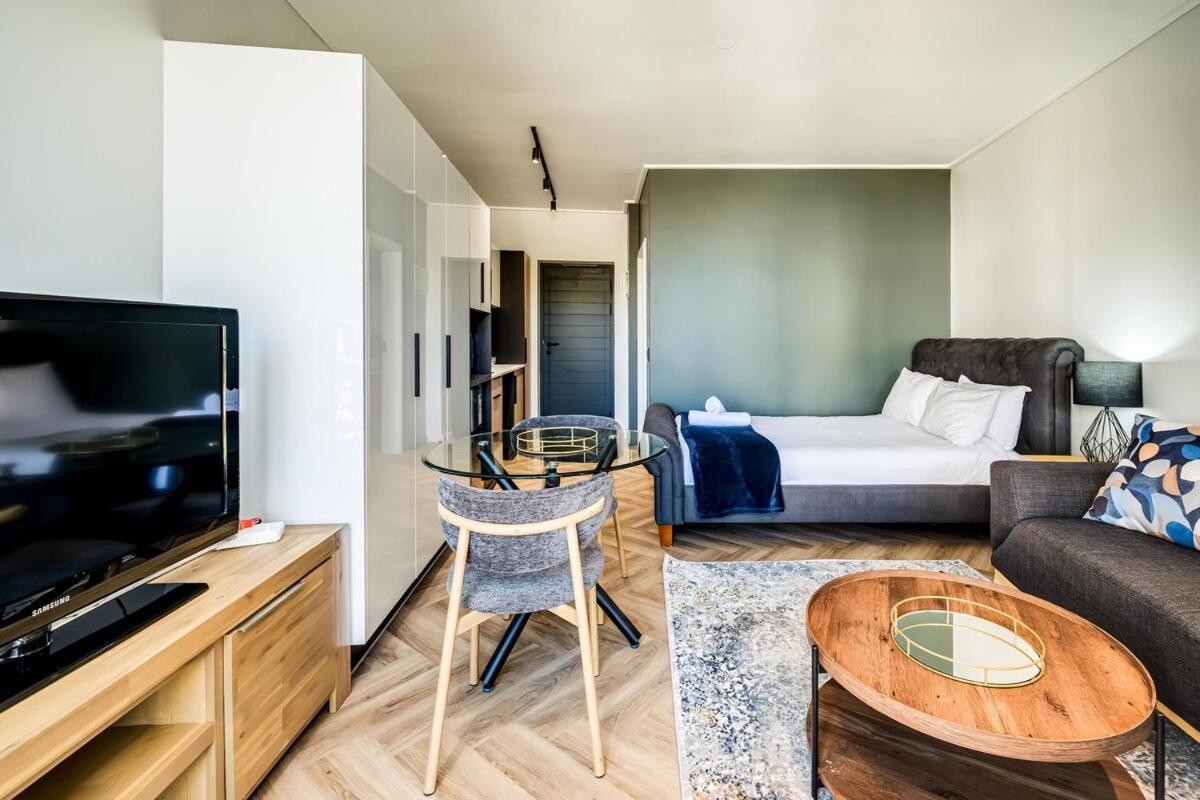 Belina - On Park Premier Apartment