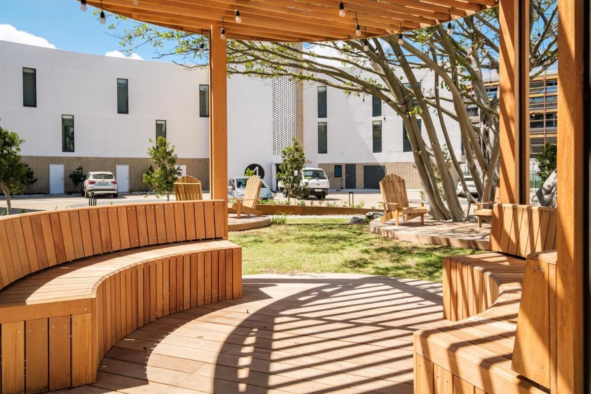 Belina - On Park Premier