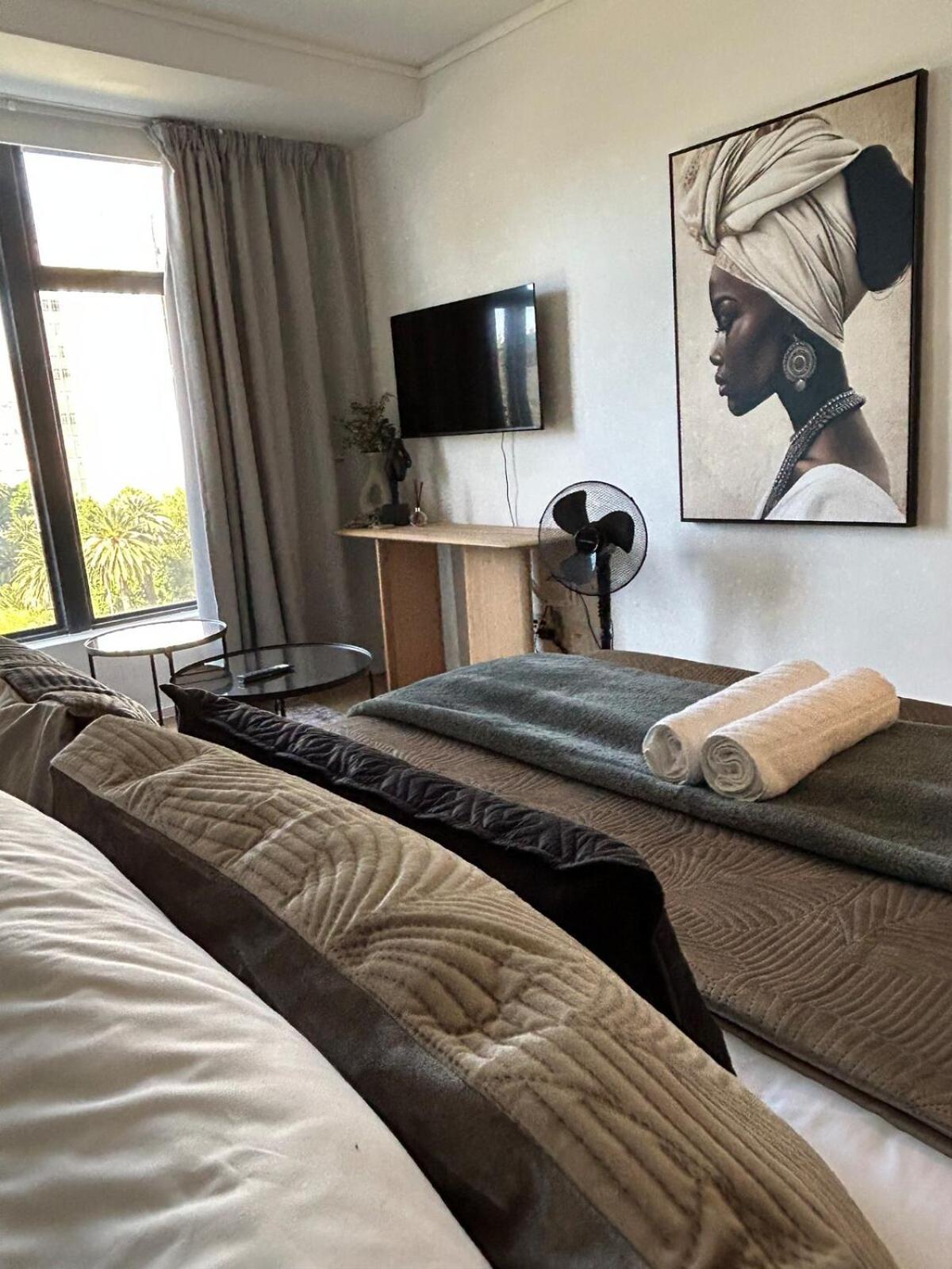 Stylish With Views & Pool At Zeeland Pier Cidade Do Cabo