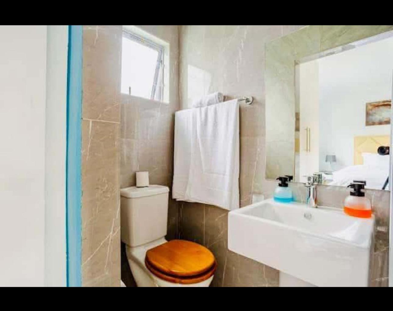Bed & Breakfast Caline Vip Luxury Jacuzzi &, Swimming Pool Mews