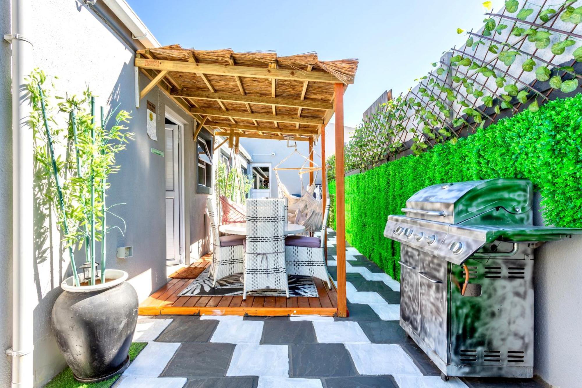 Caline Vip Luxury Jacuzzi &, Swimming Pool Mews