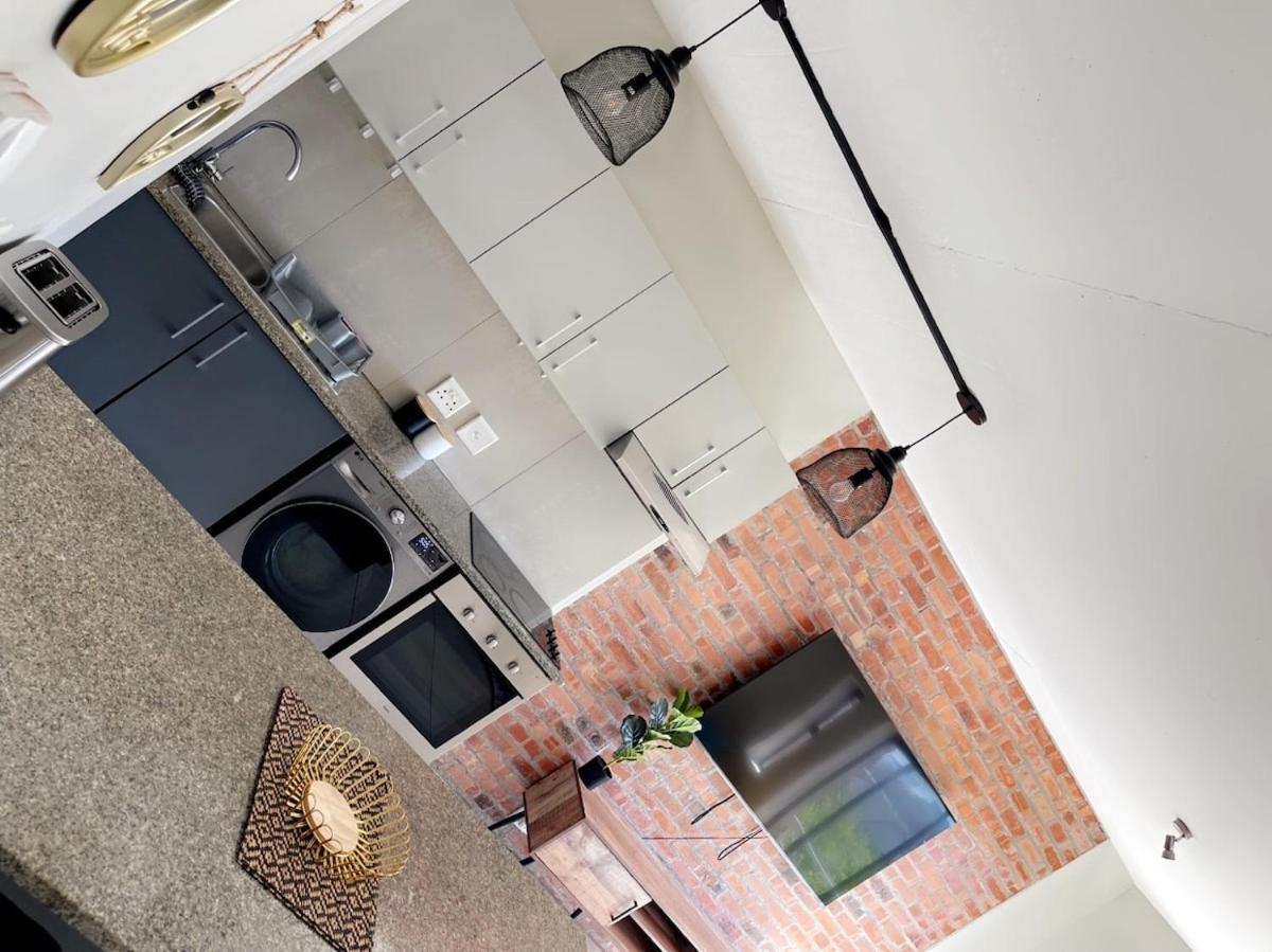 Apartment Spacious 2 Bed With Mountain Views The Factory Cape *