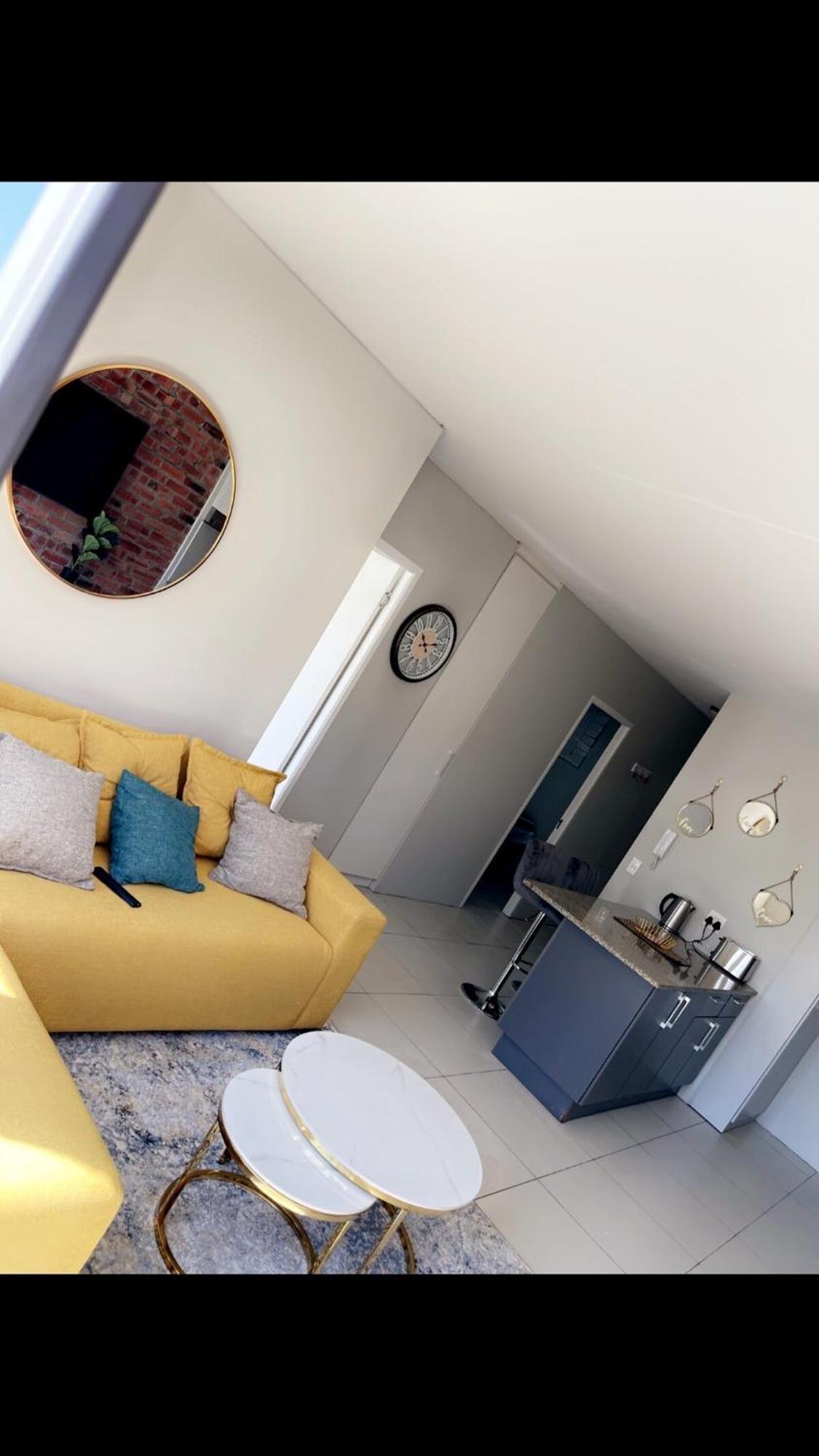Spacious 2 Bed With Mountain Views The Factory Cape Apartment Cape Town