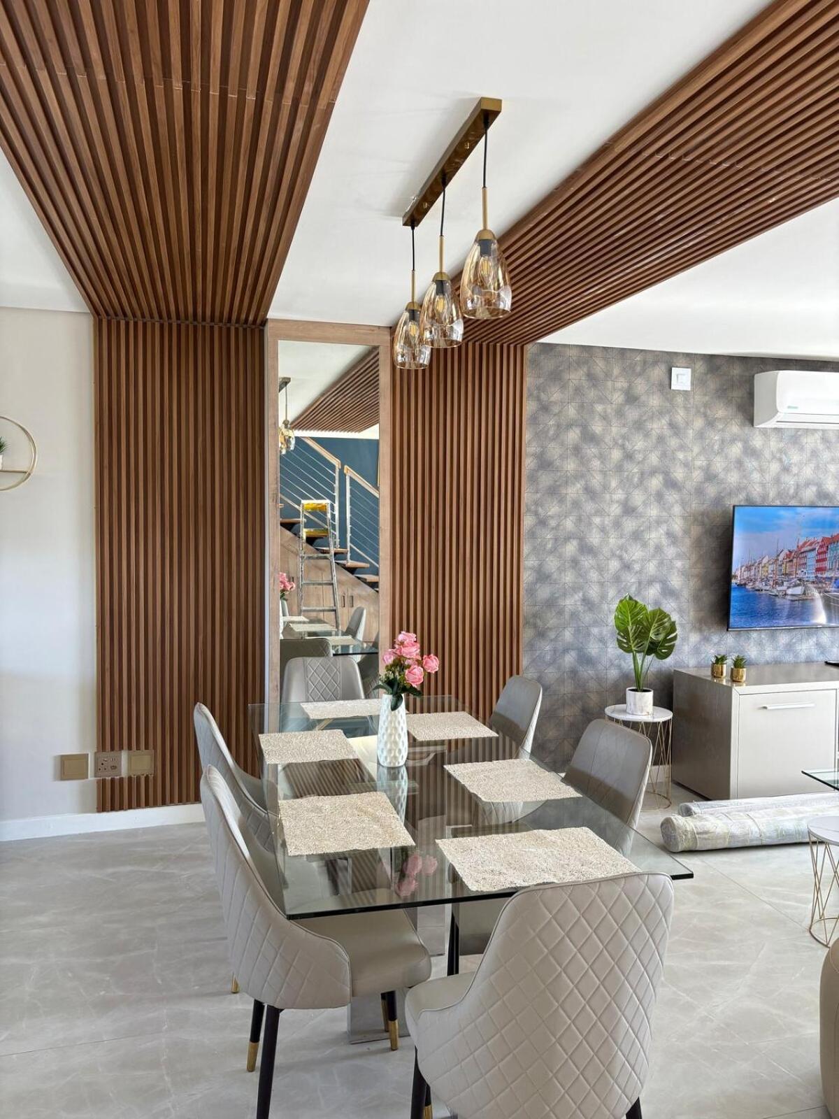 Ultra Luxury 3 Bed Knightsbridge Penthouse * Cape Town