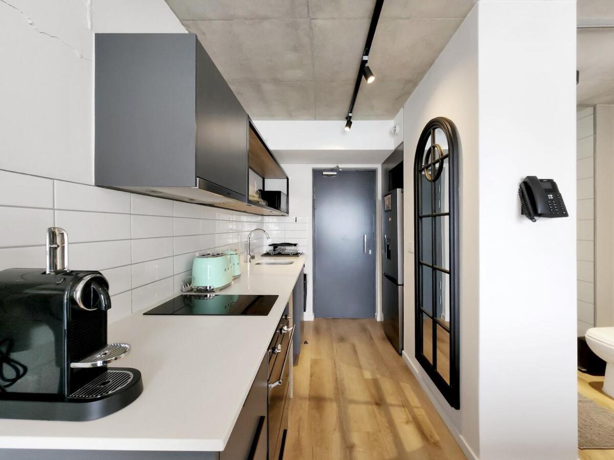 Floor Loft, Dream Views, Beachside *