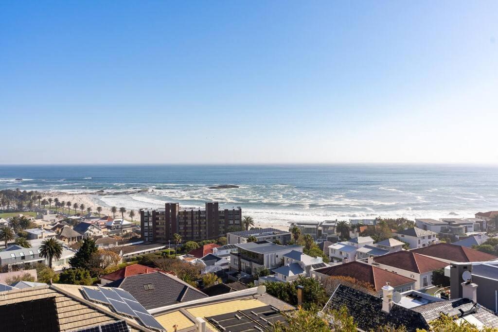 Camps Bay Gem Ocean & Mountain Views Cape Town