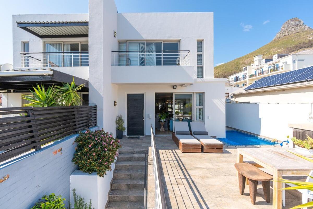 Luxury Family In Fresnaye