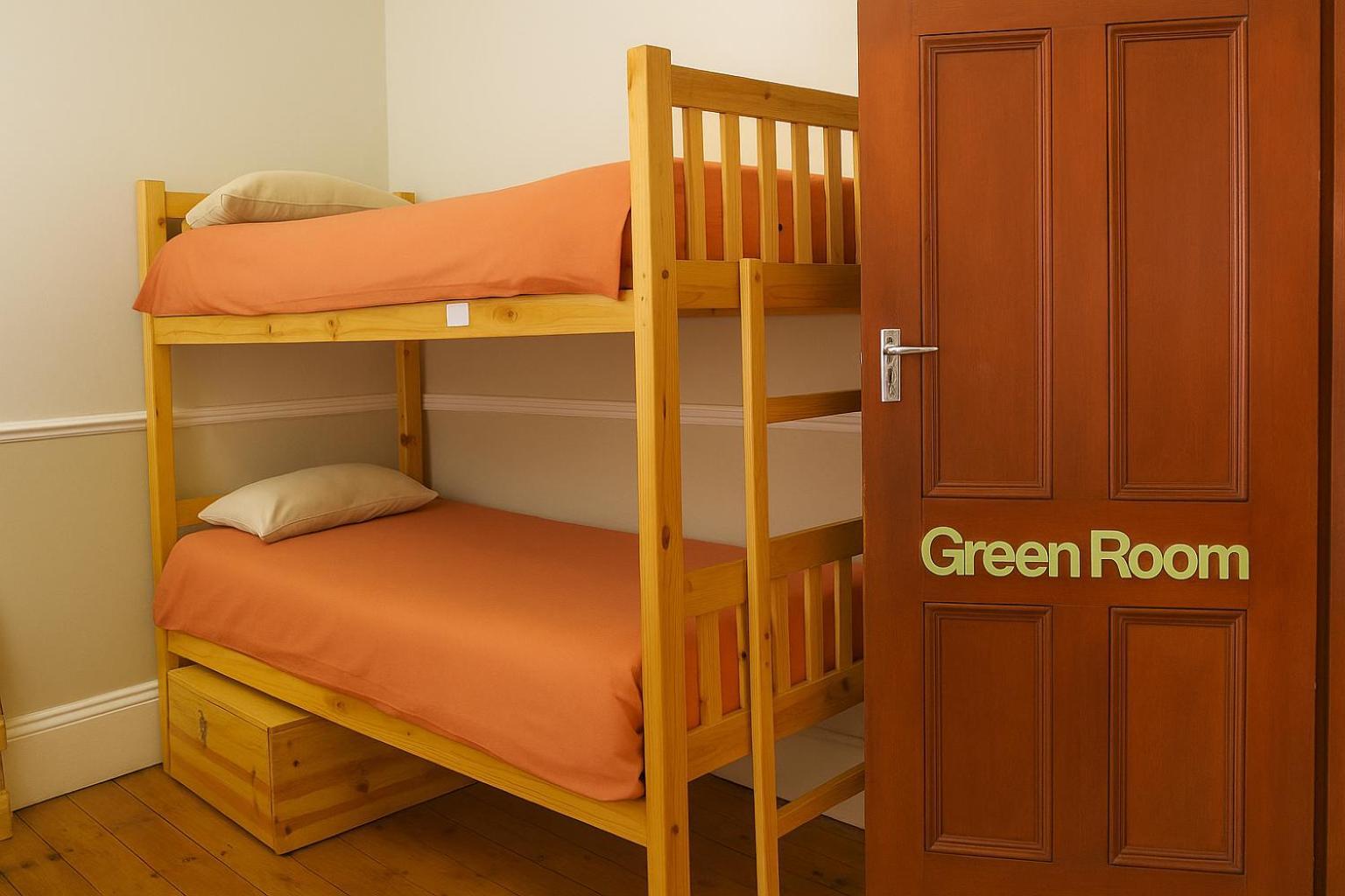 Hostel Elephant Backpackers Cape Town