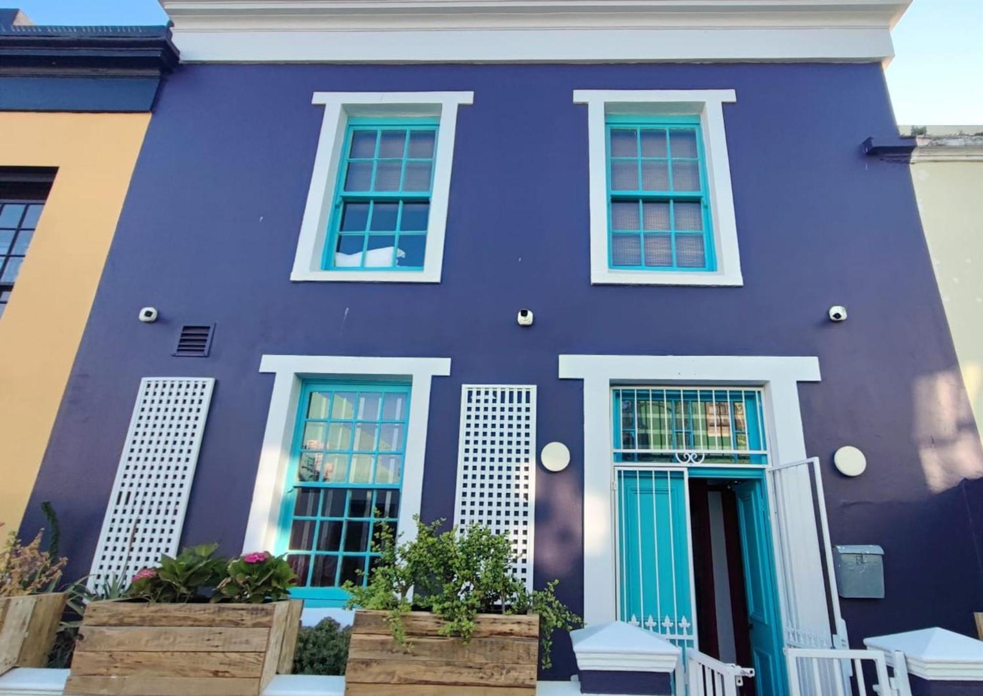 Beautiful With Balcony And Great View At Bokaap Apartment Cape Town